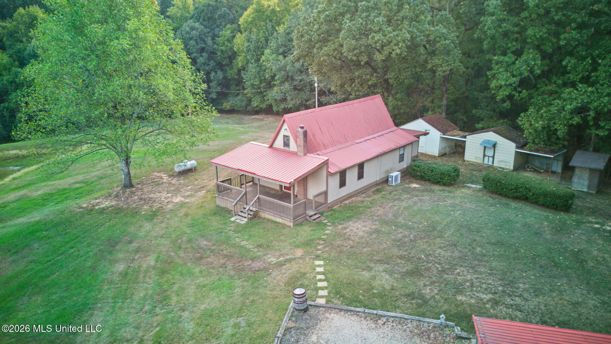 1369 Peavine Road Property Photo 1