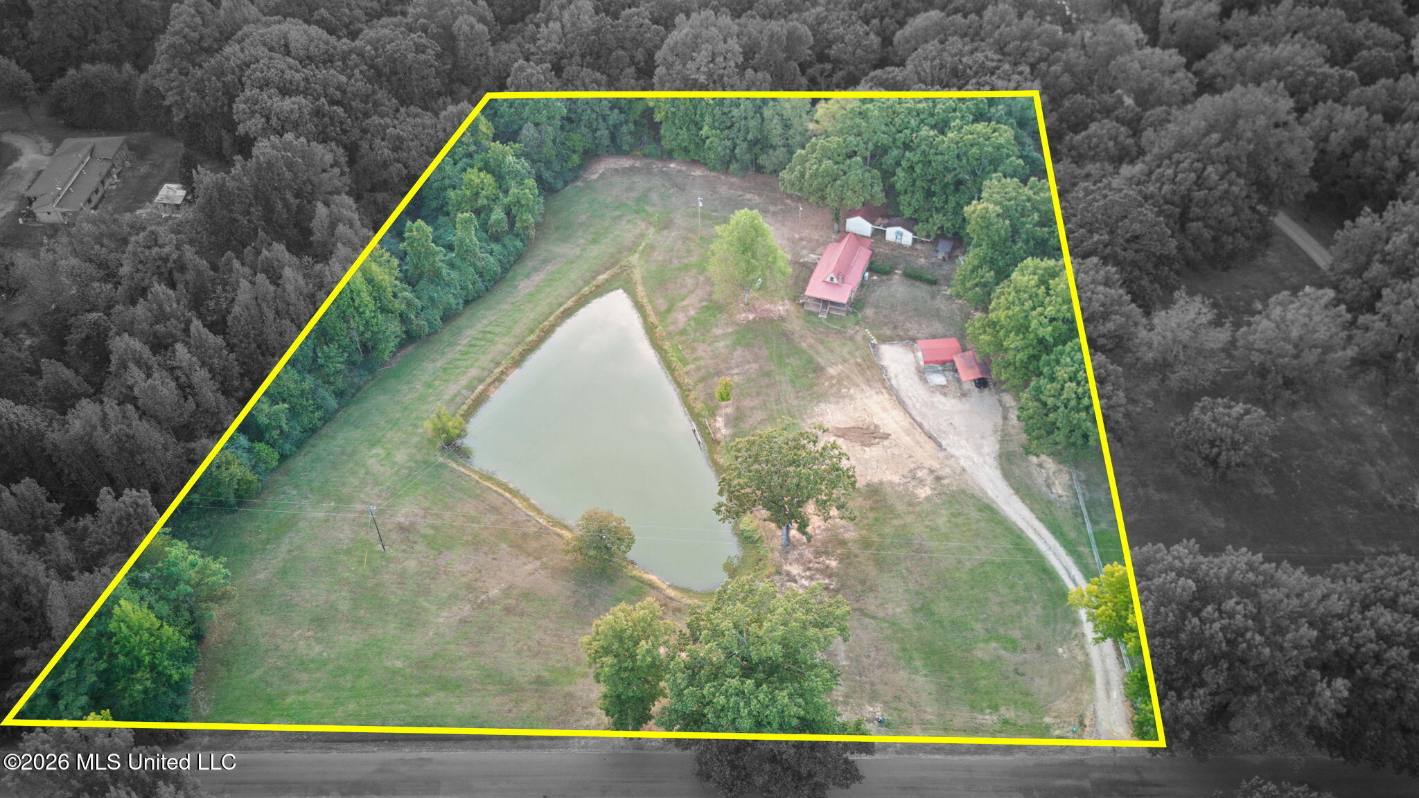1369 Peavine Road Property Photo 2