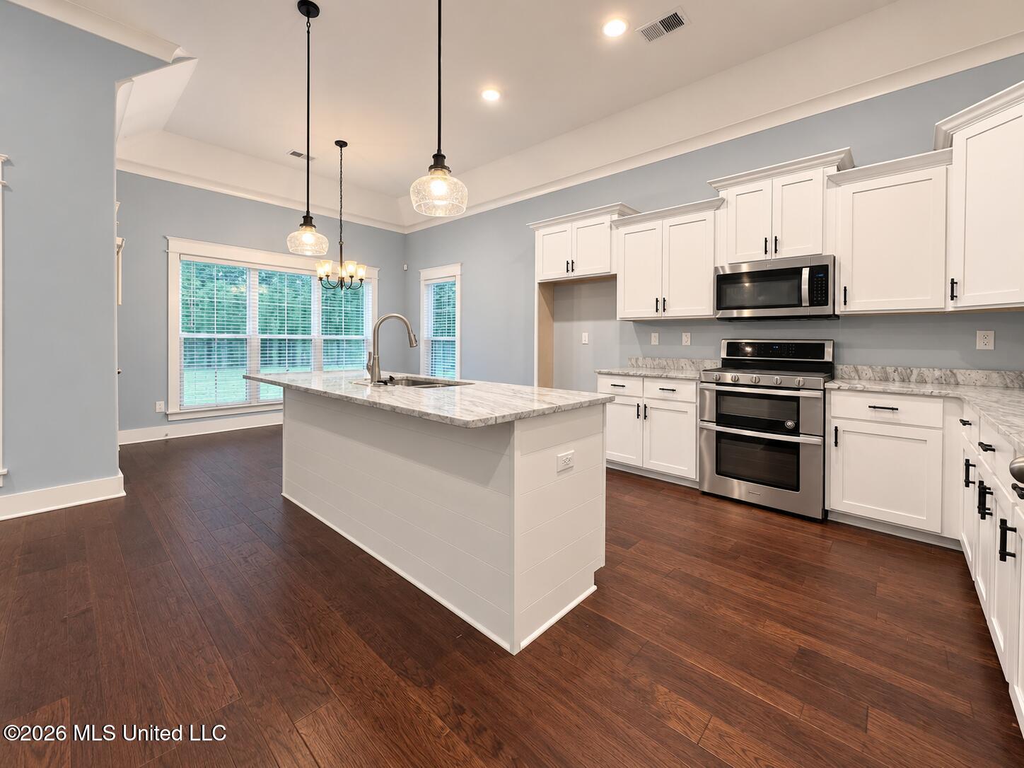 1657 Carlee Drive Property Photo 16