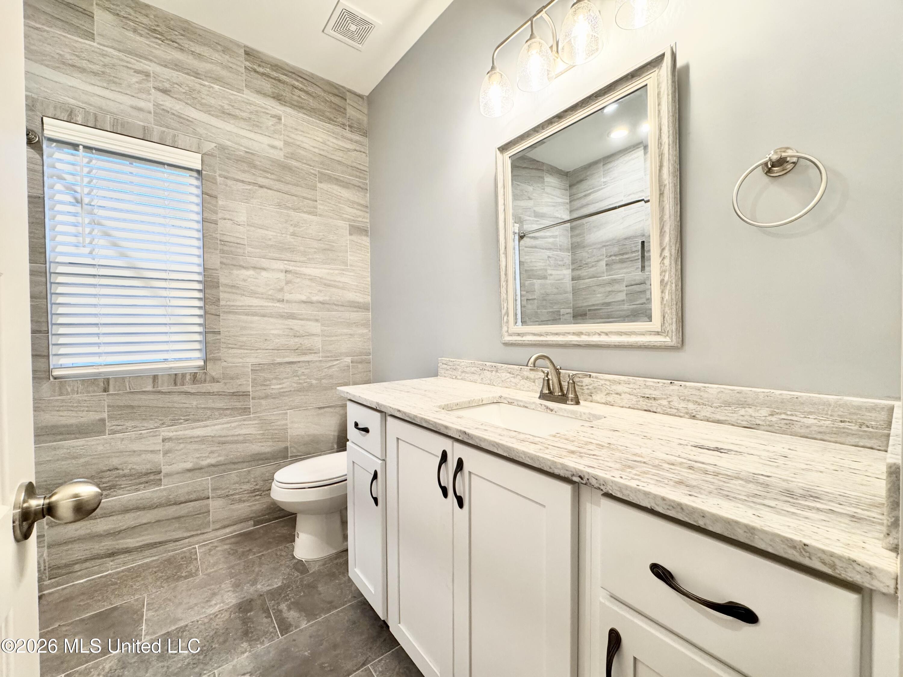 1657 Carlee Drive Property Photo 28