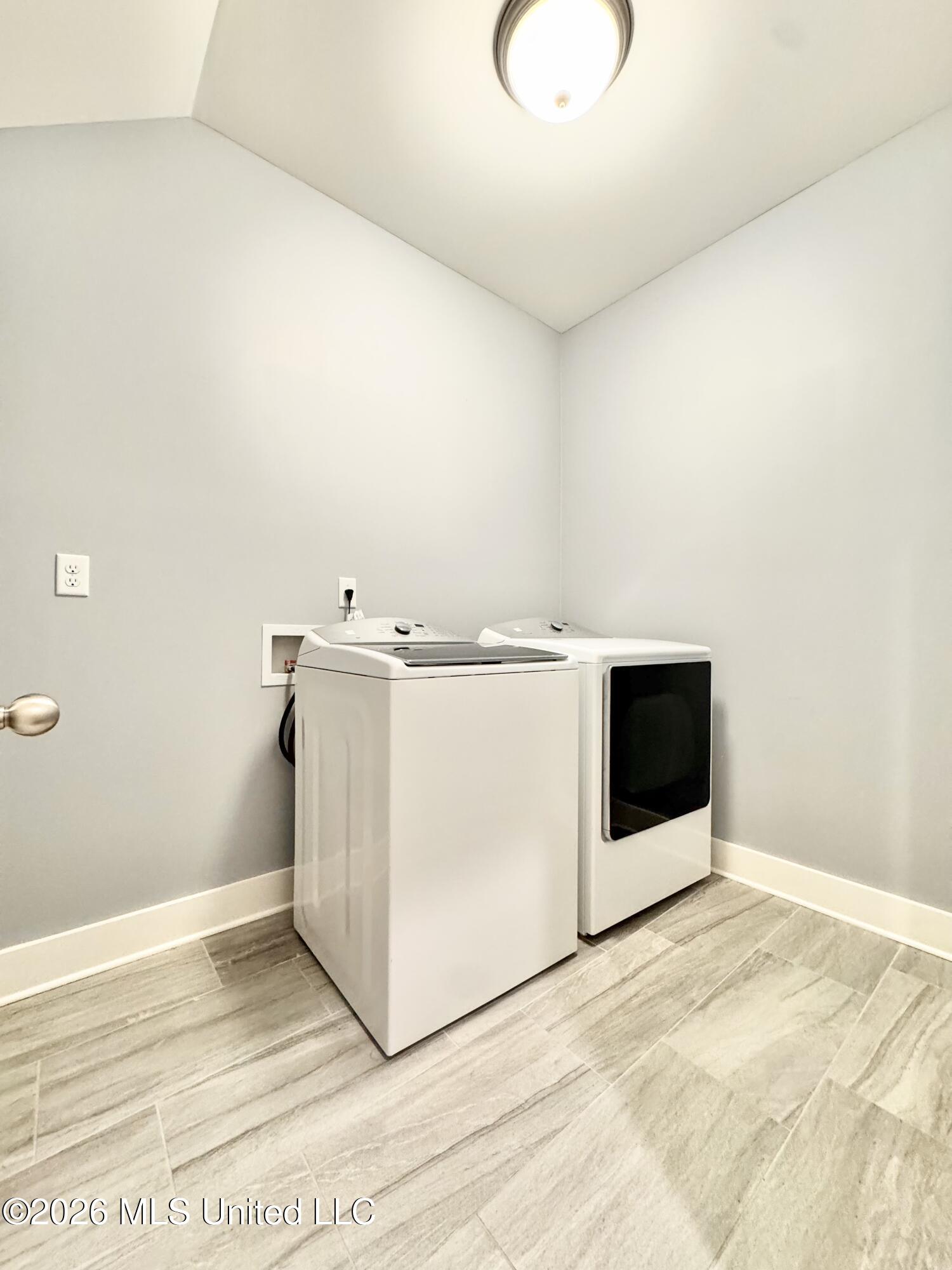1657 Carlee Drive Property Photo 32