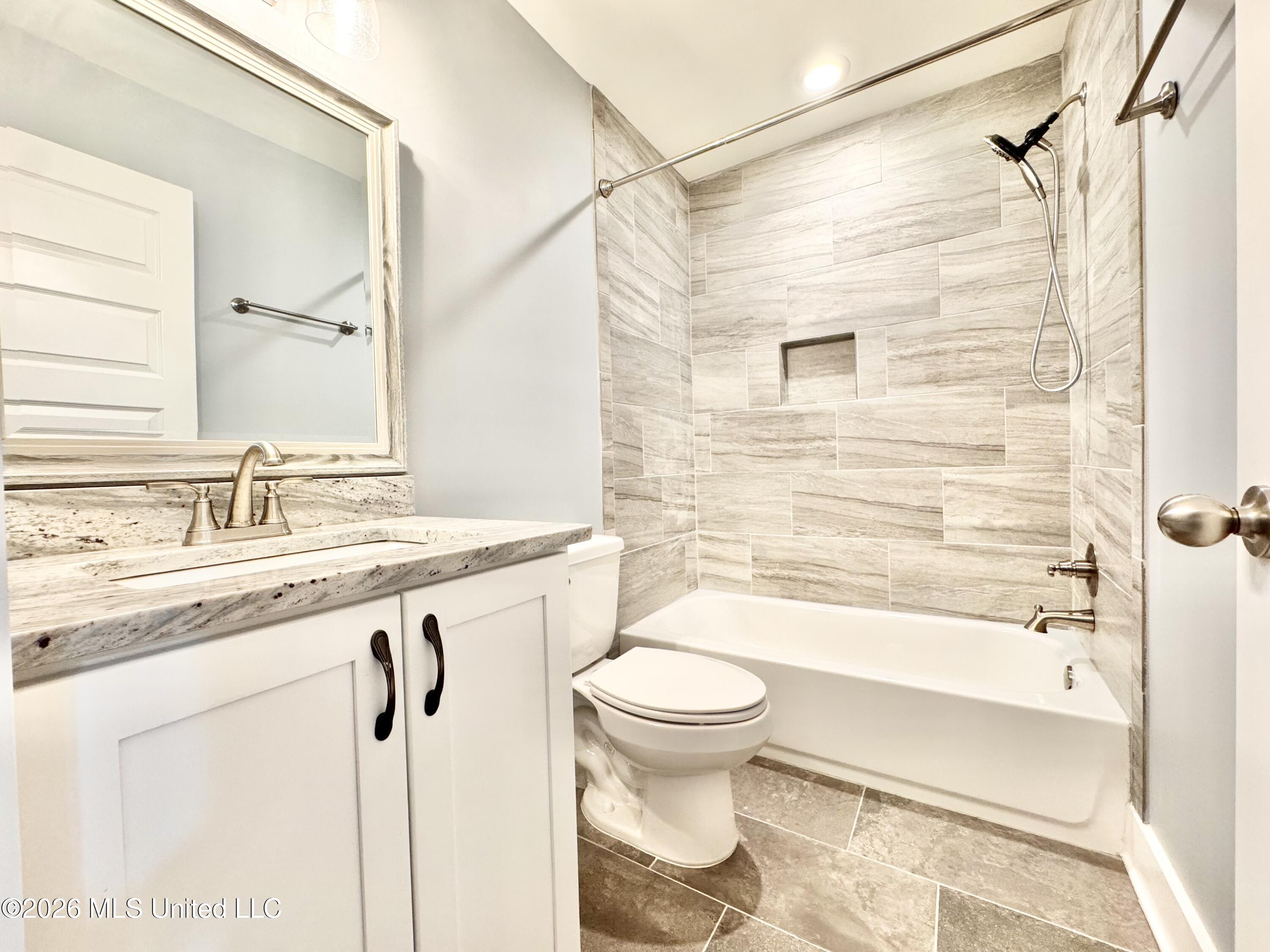 1657 Carlee Drive Property Photo 36