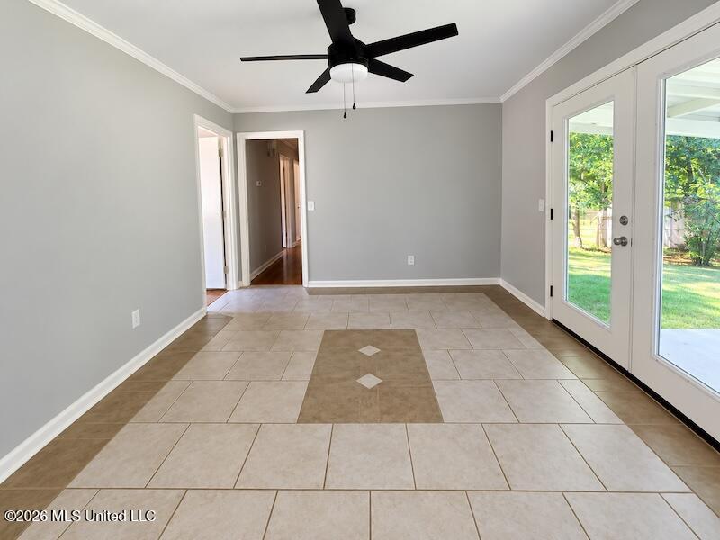 1348 Winterview Drive Property Photo 4