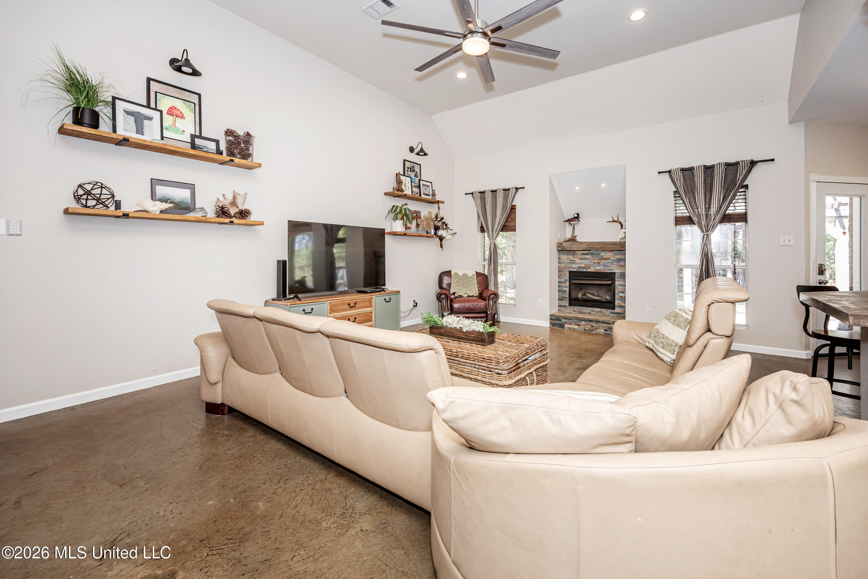 8699 Old Ccc Camp Road Property Photo 11