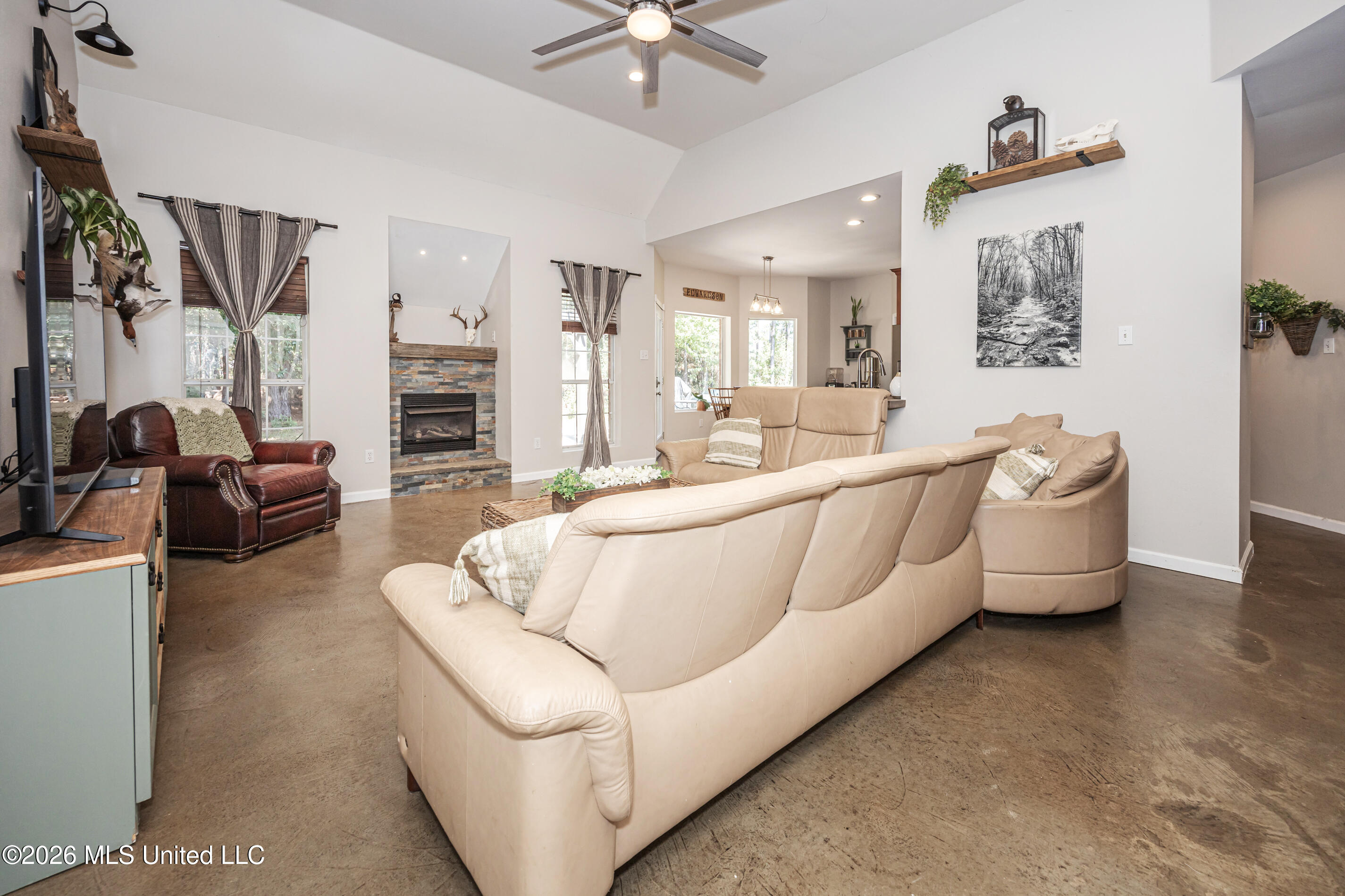 8699 Old Ccc Camp Road Property Photo 12