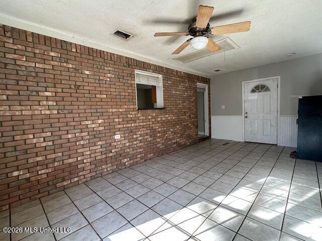 1400 Oak Street Property Photo 3