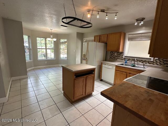 1400 Oak Street Property Photo 6