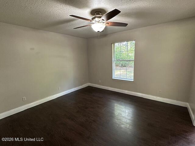 1400 Oak Street Property Photo 8