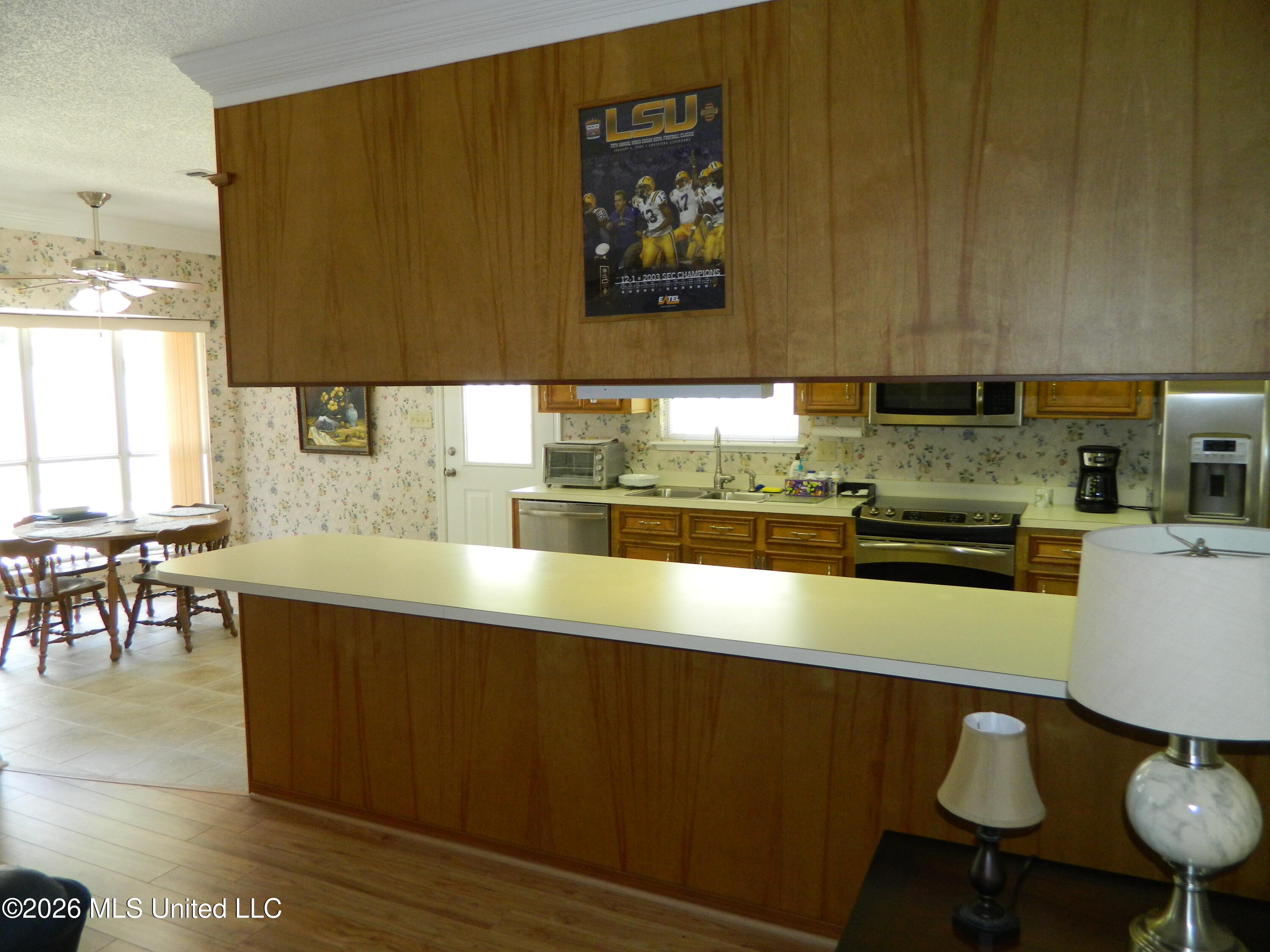 7929 Hilo Way Property Photo 13