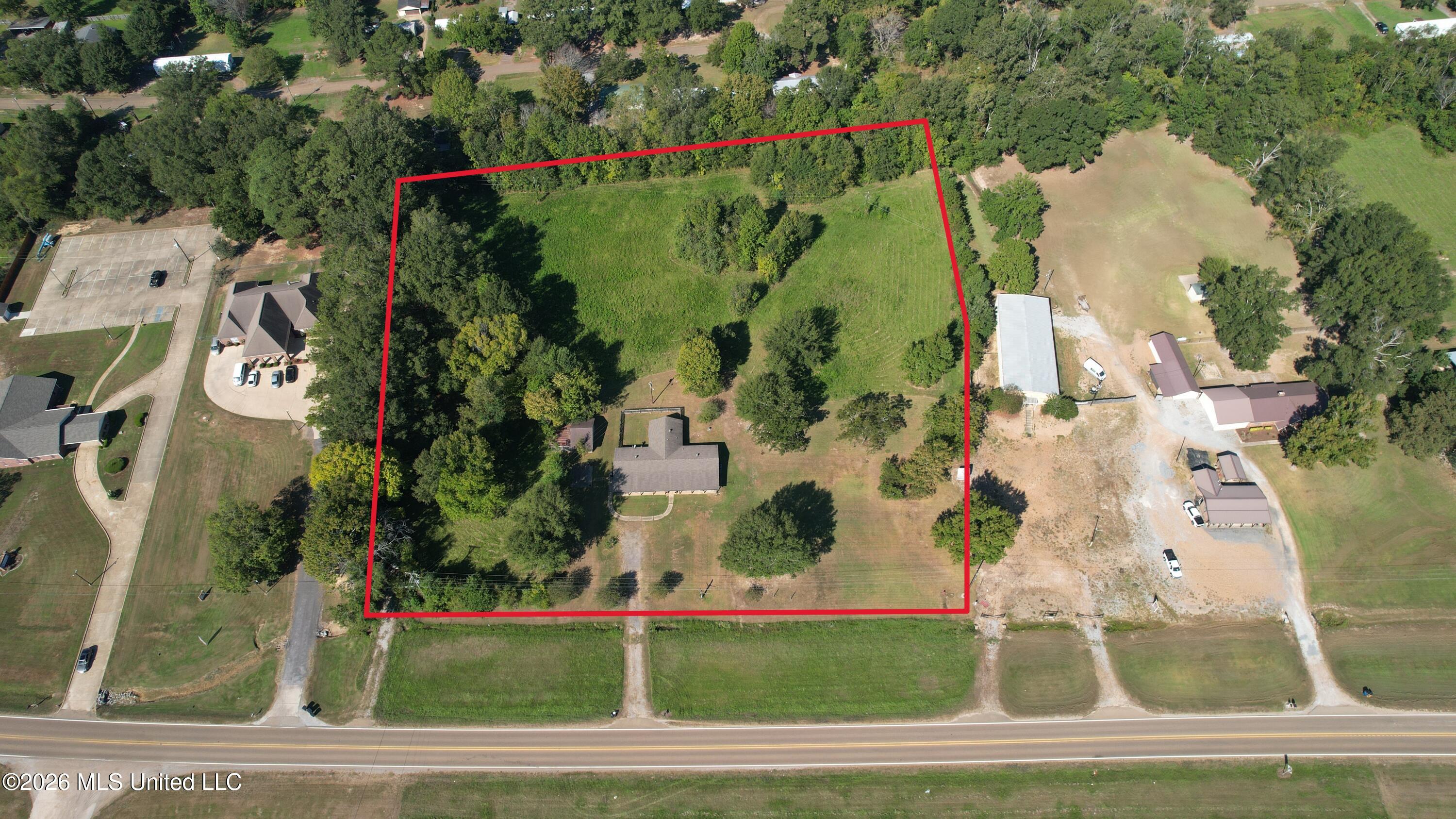 2167 Highway 471 Property Photo 1