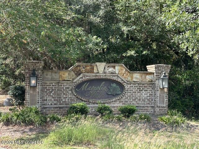 25049 Magnolia Boulevard Property Photo 5