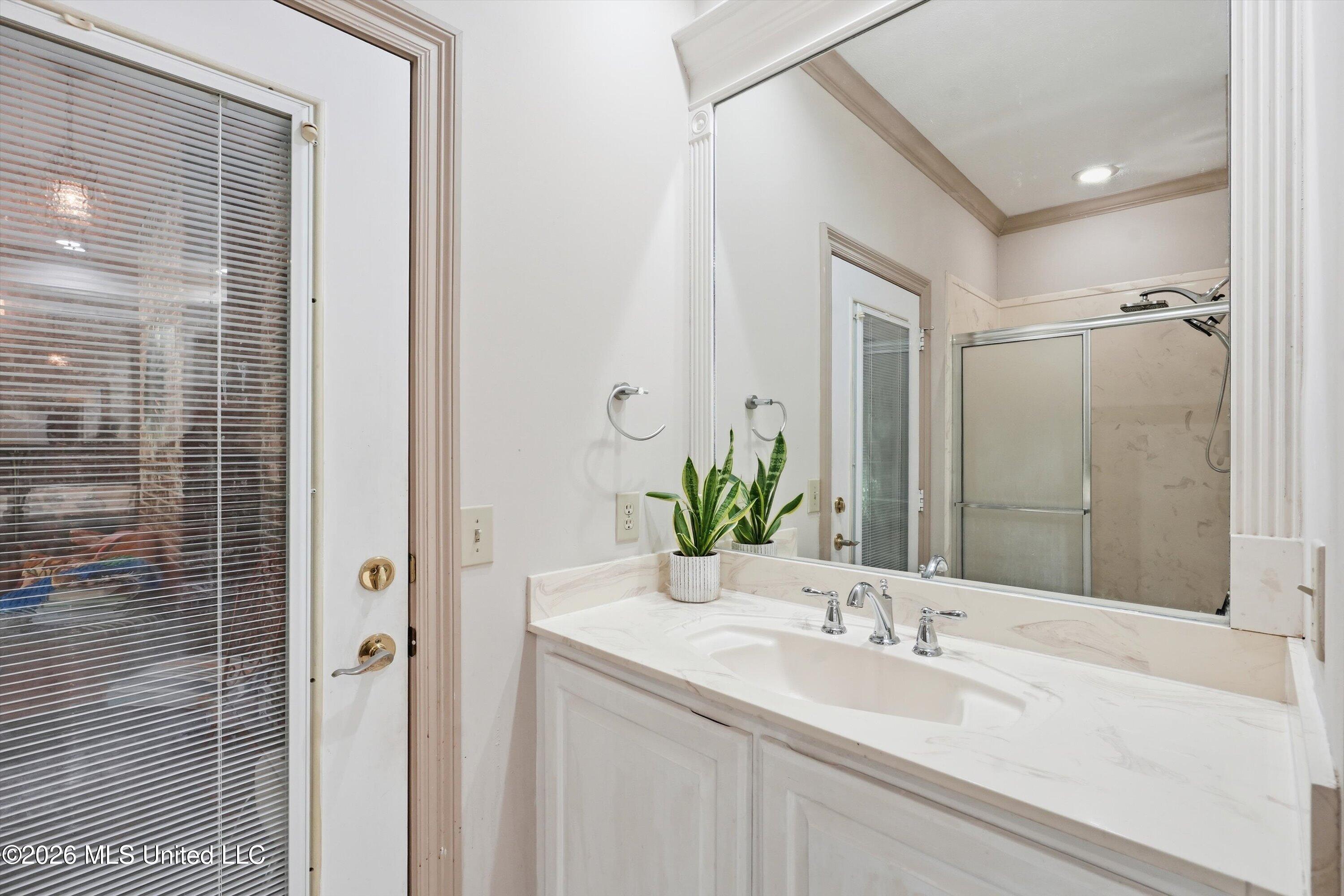 140 Magers Lane Property Photo 32