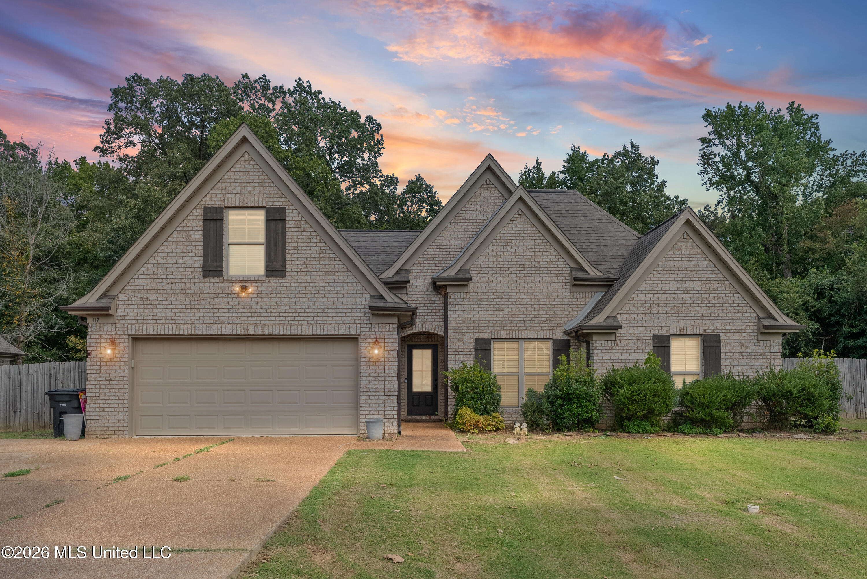 117 Fairway Drive Property Photo 1