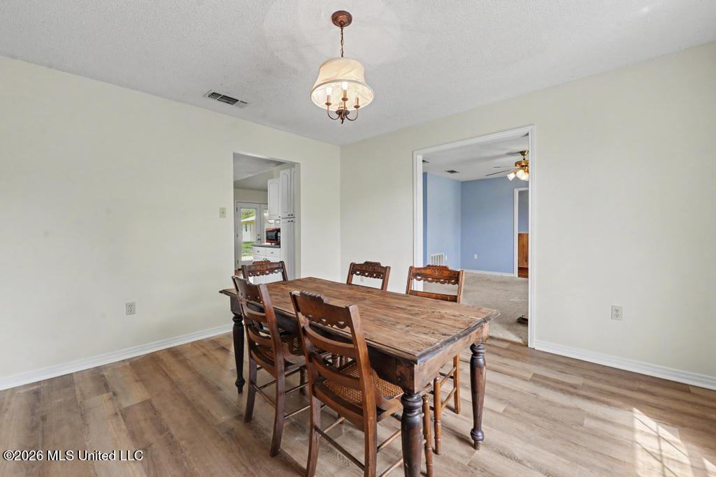 25409 Ramie Farm Road Property Photo 12