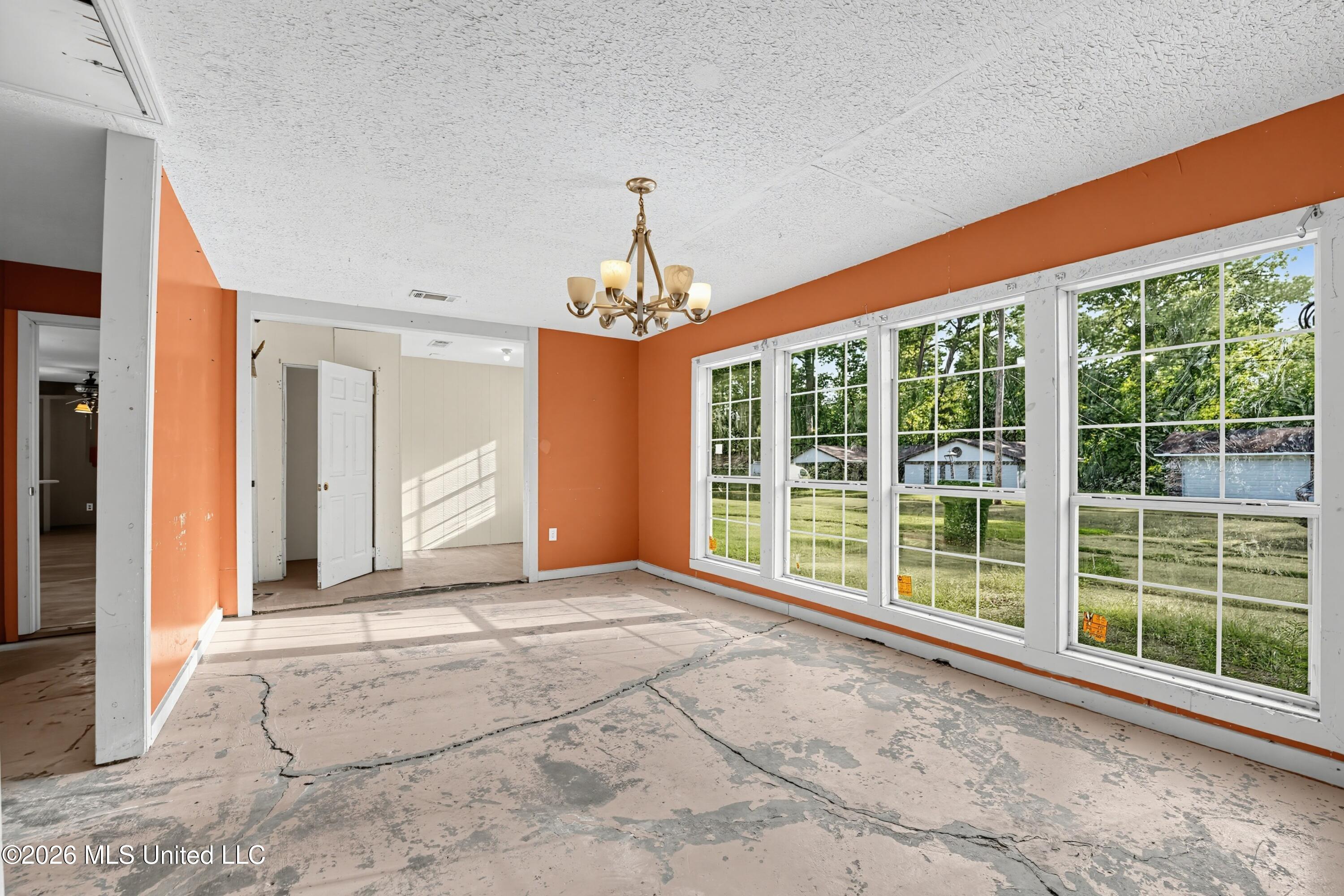 3119 Bienville Drive Property Photo 9