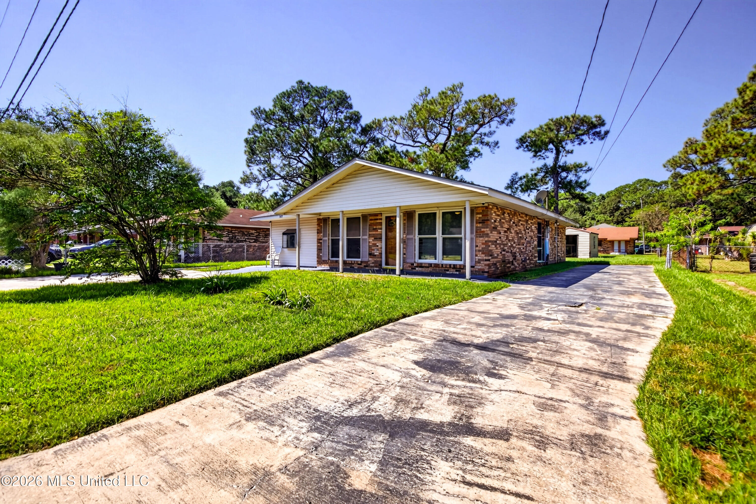 3627 Reynosa Drive Property Photo 3