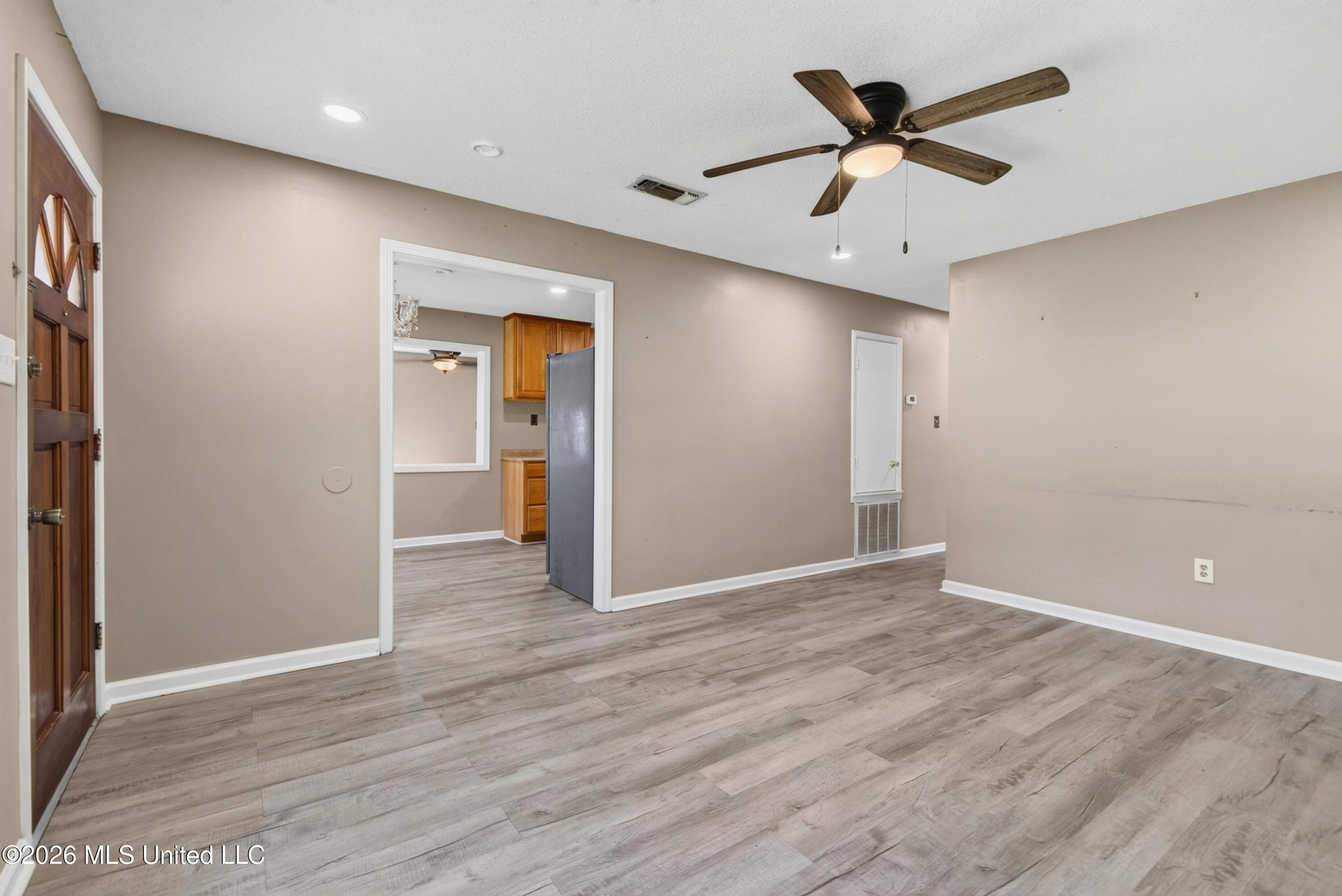 3627 Reynosa Drive Property Photo 6