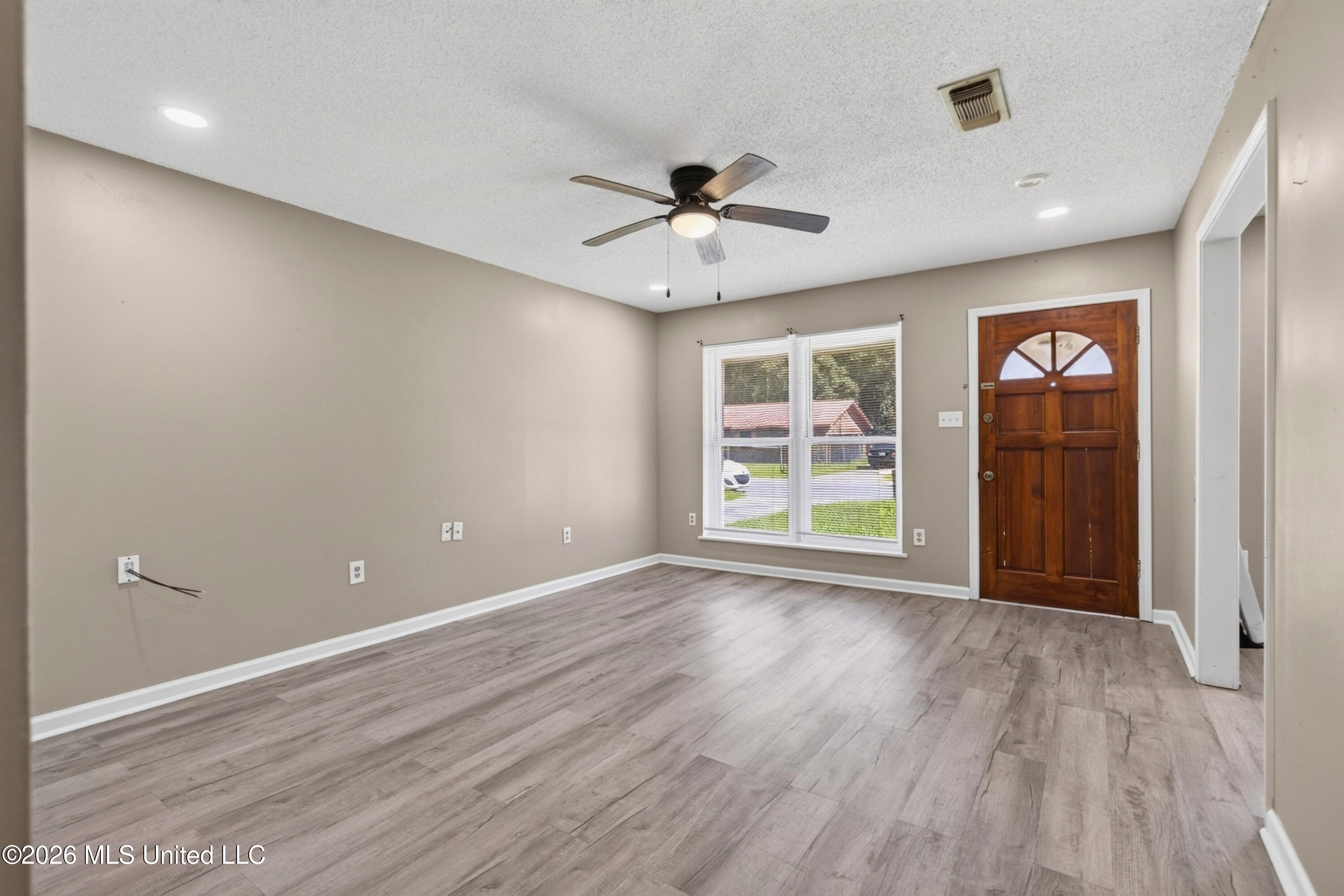 3627 Reynosa Drive Property Photo 8
