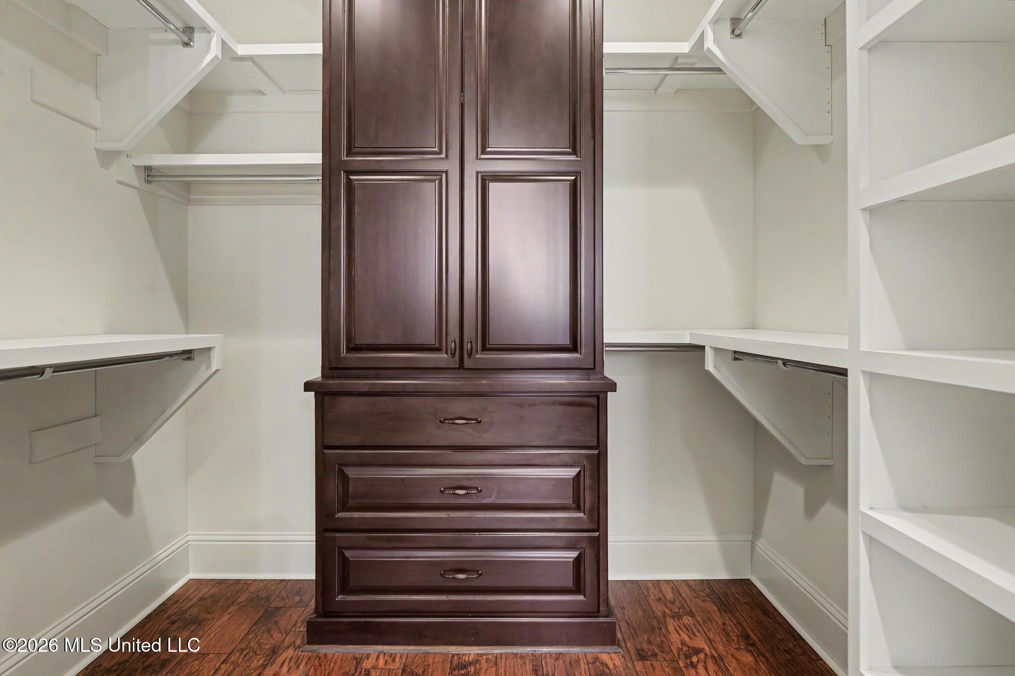 3008 Oakleigh Circle Property Photo 19
