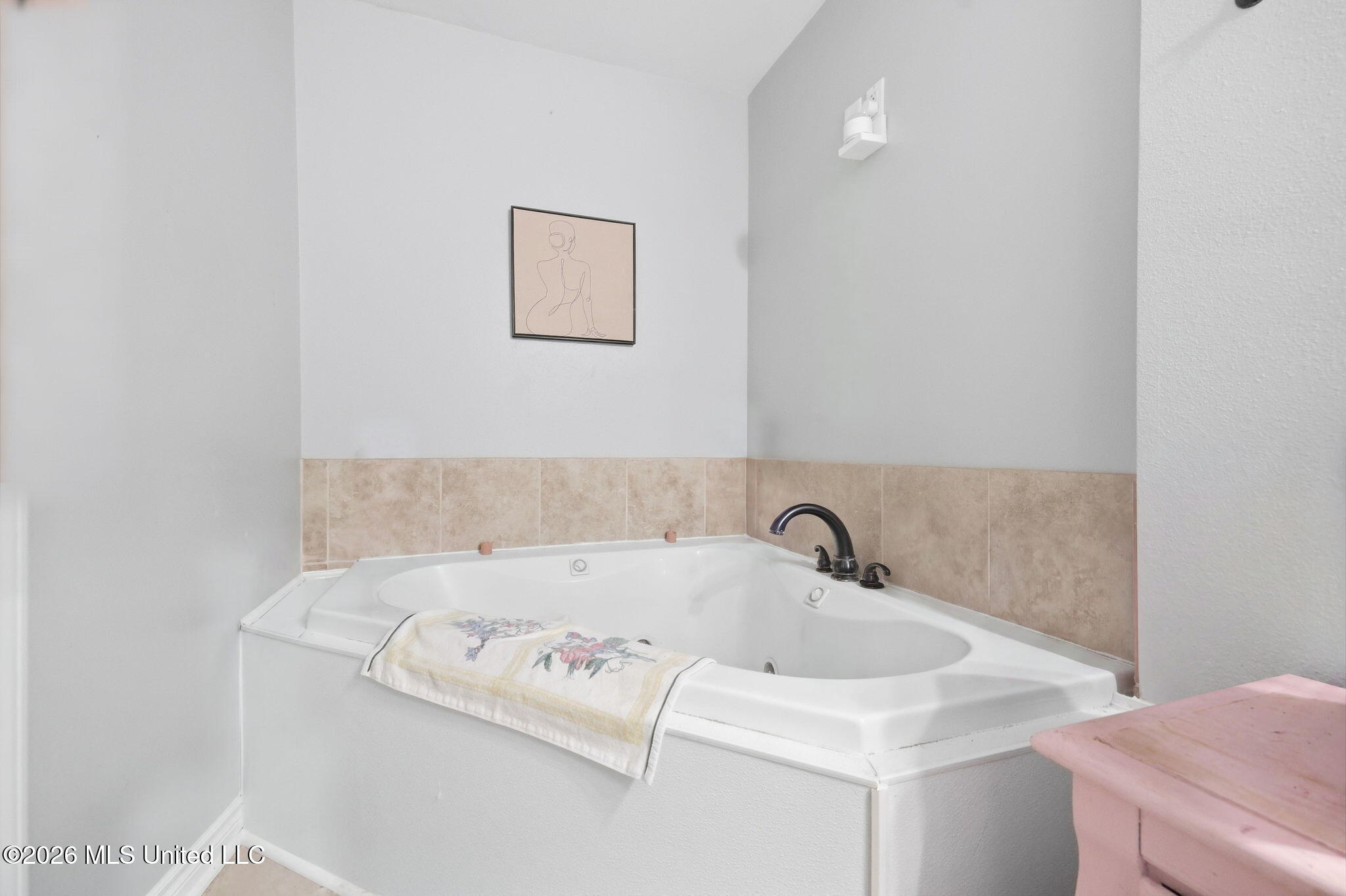 105 Johnson Street Property Photo 26