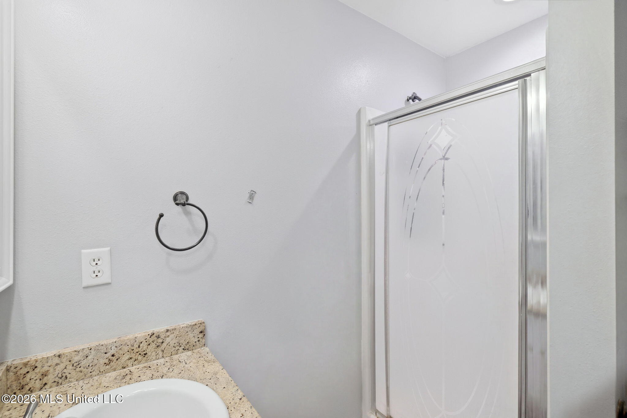 105 Johnson Street Property Photo 27