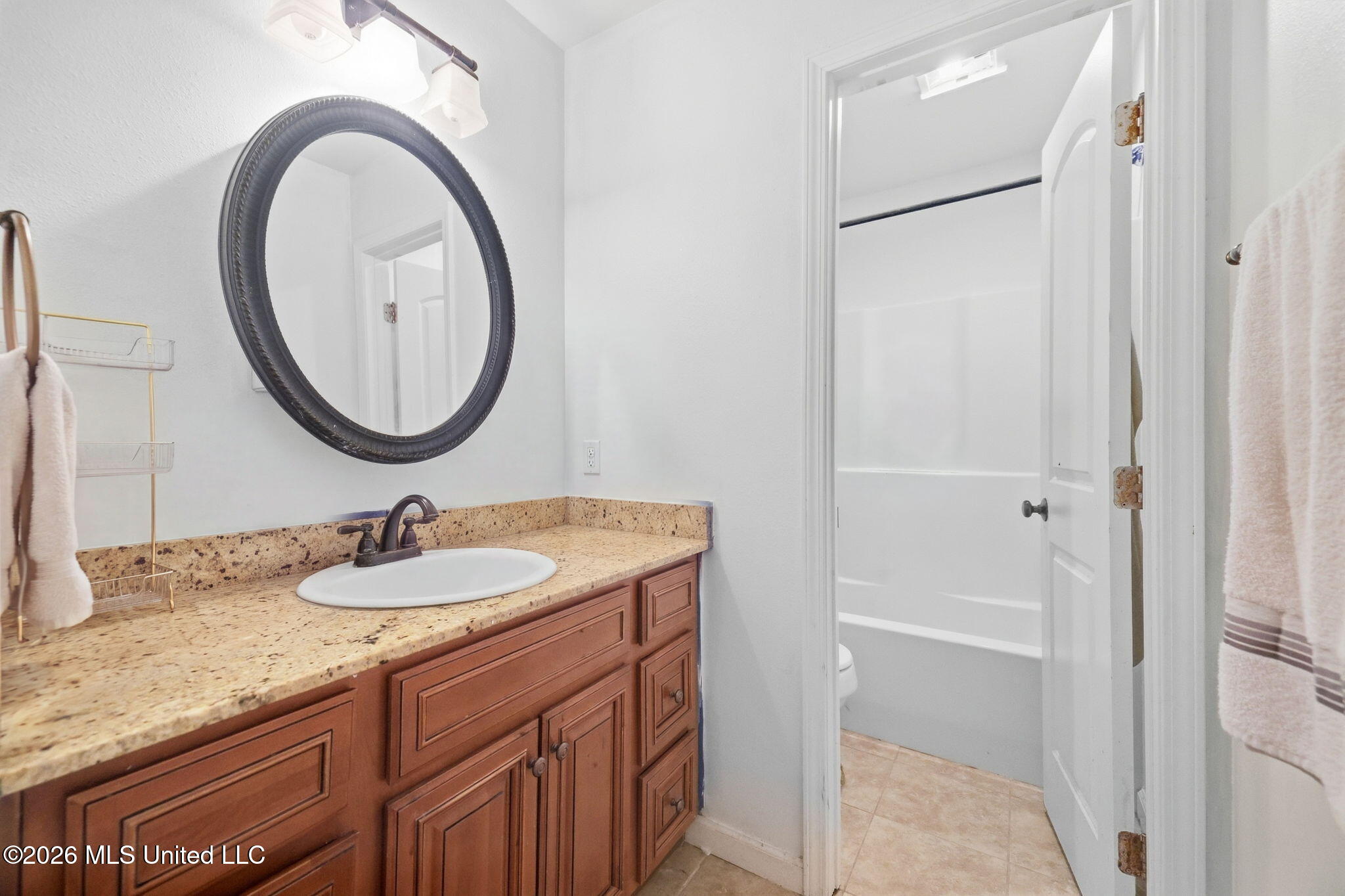105 Johnson Street Property Photo 30