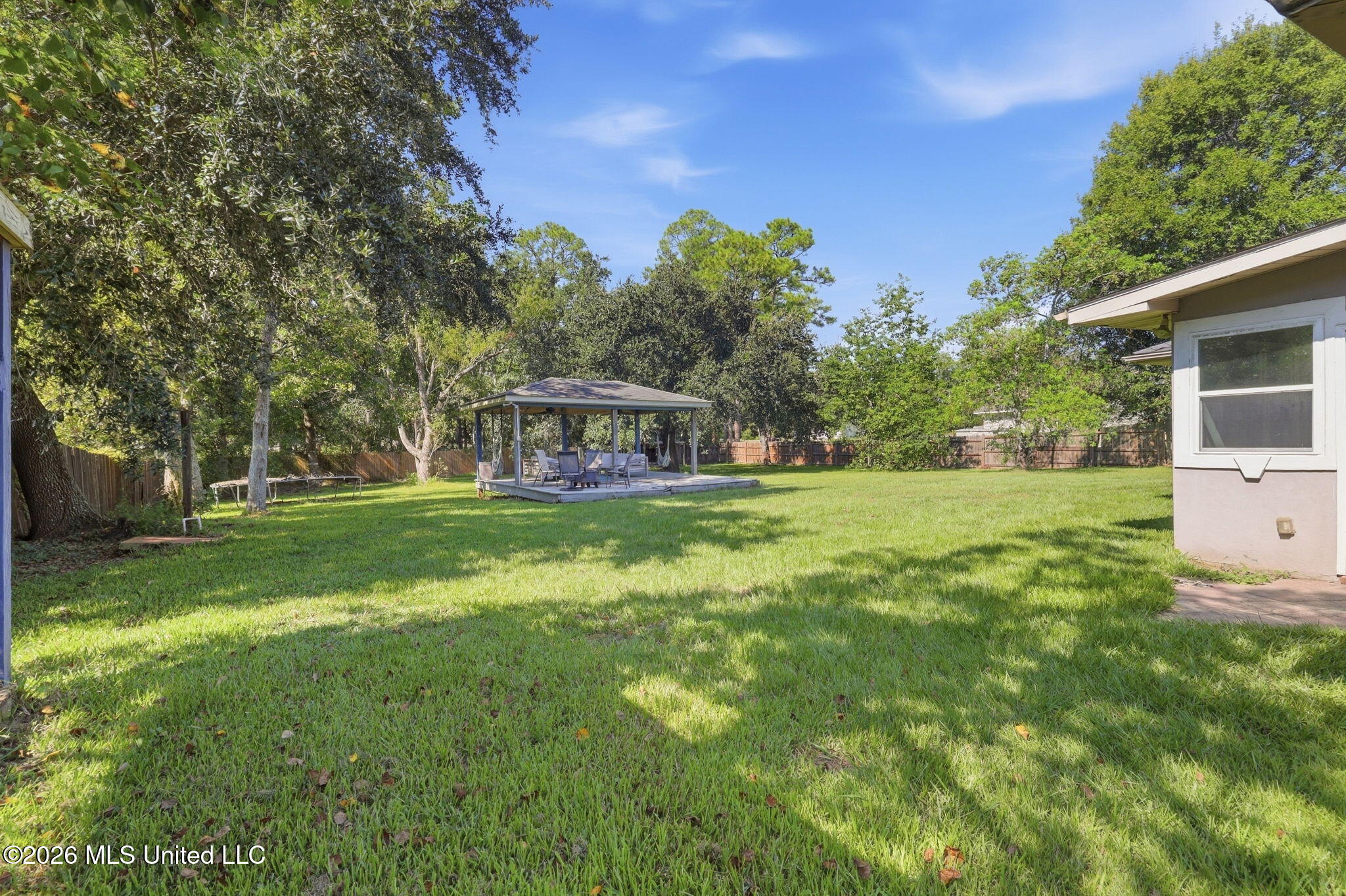 105 Johnson Street Property Photo 40