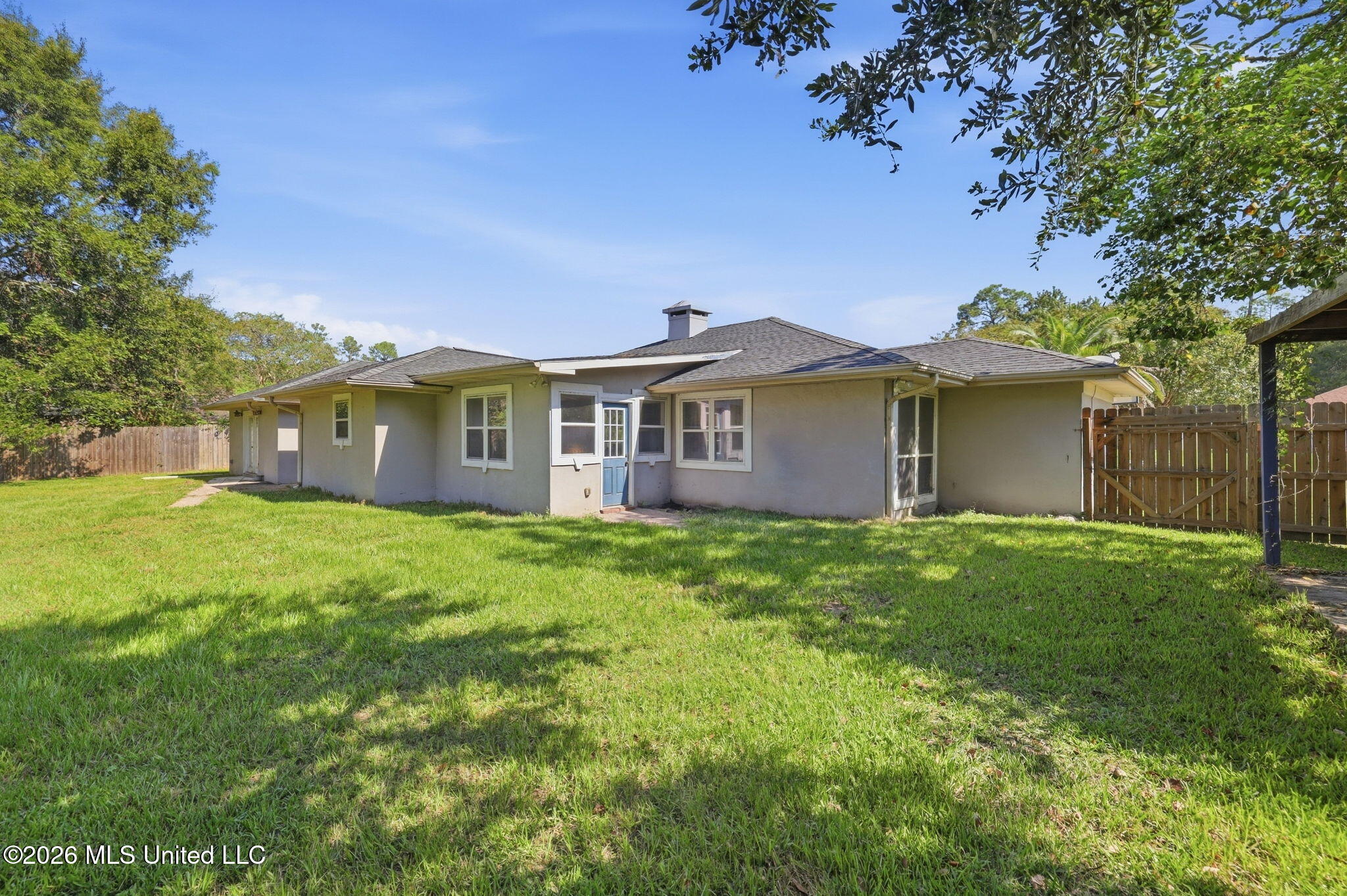 105 Johnson Street Property Photo 42