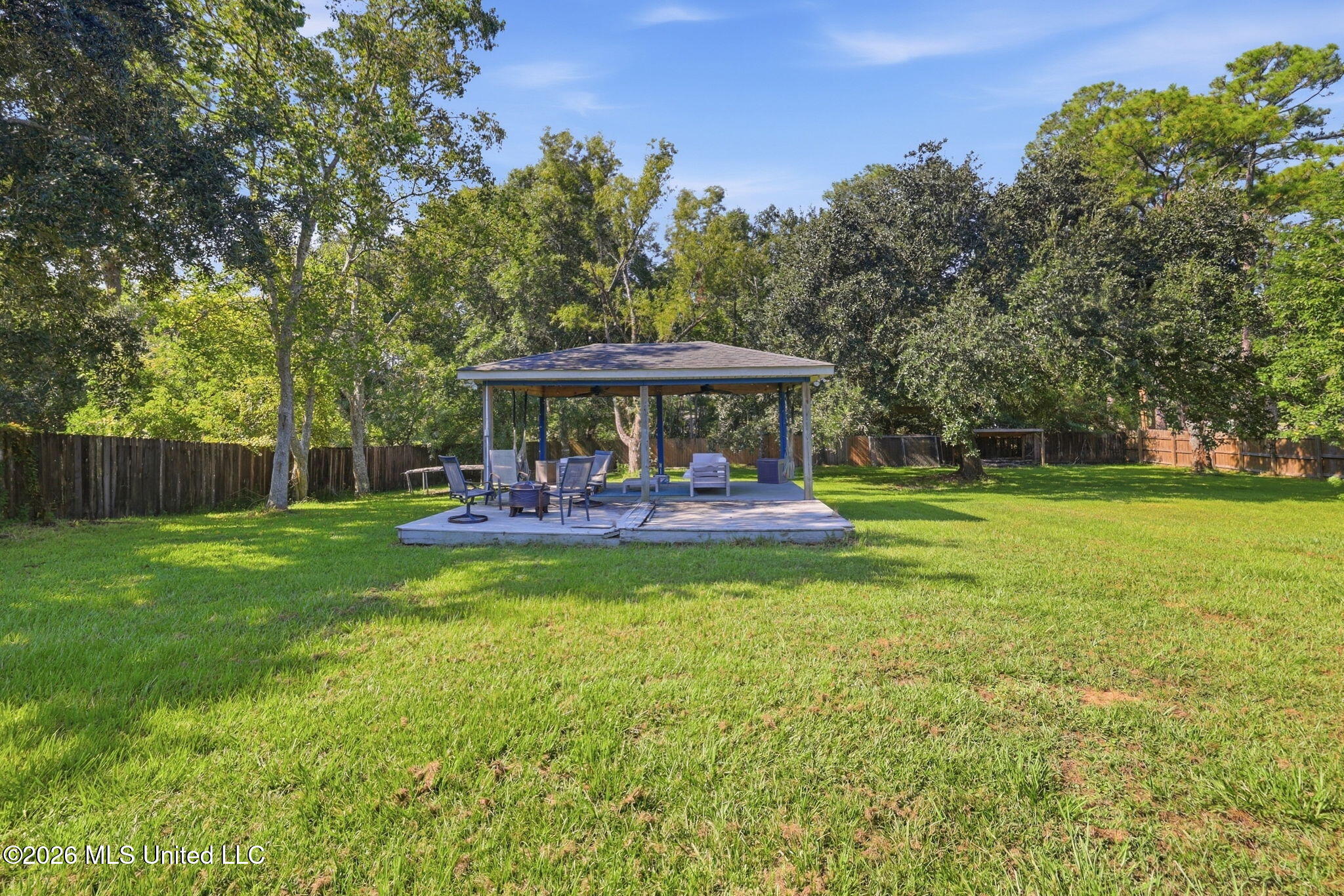 105 Johnson Street Property Photo 43