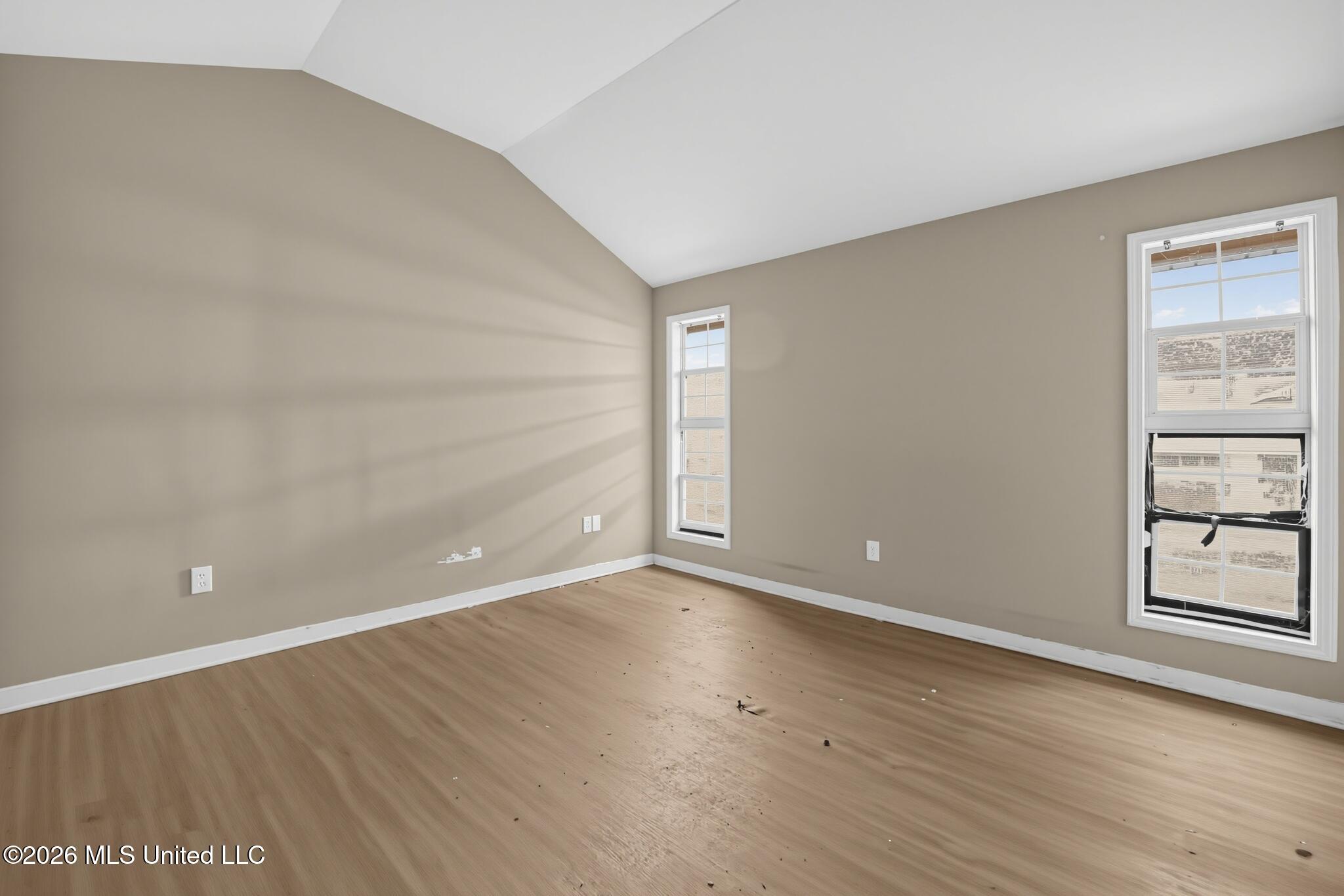 5424 Brookhollow Drive Property Photo 9