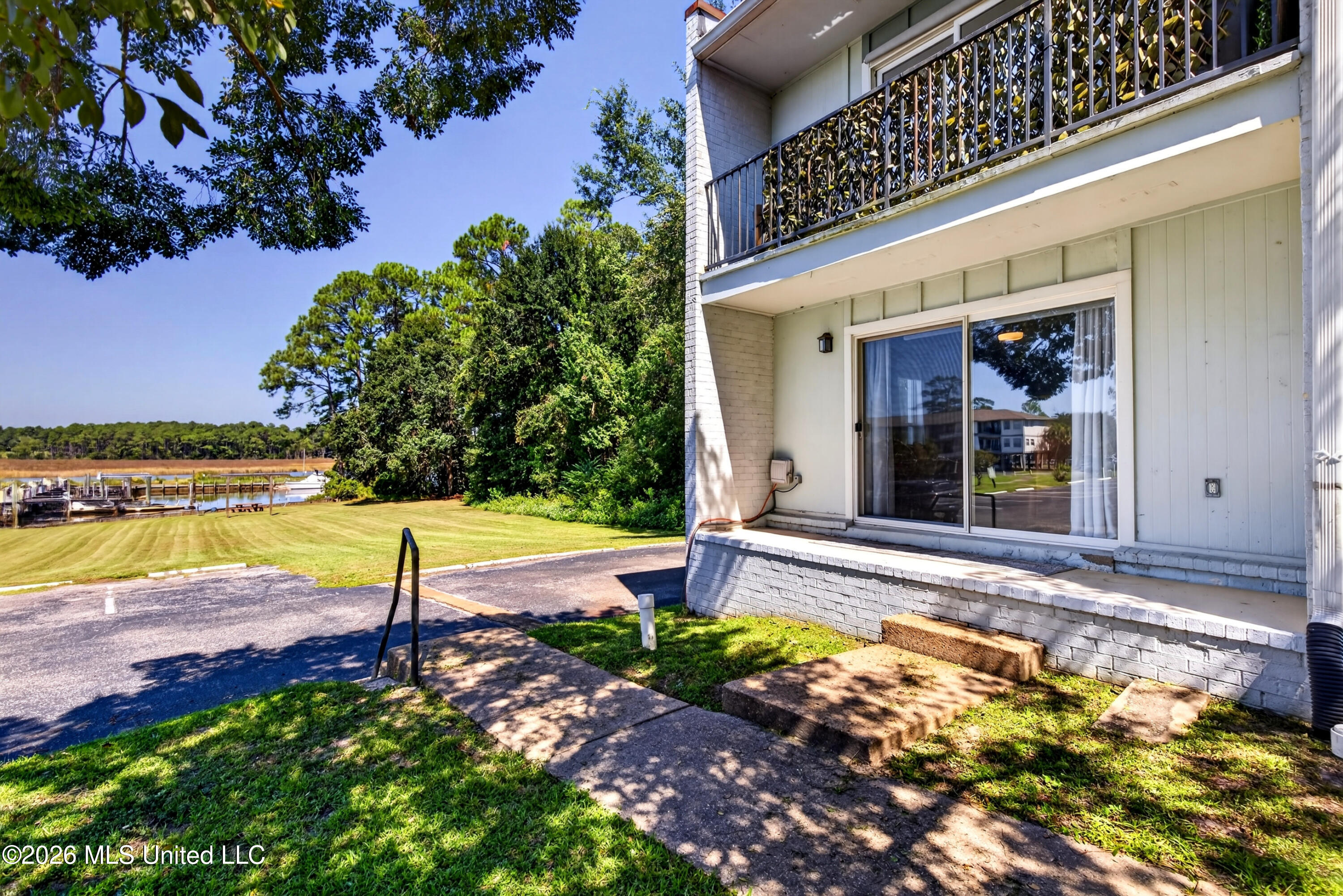 3230 Cumberland Road Property Photo 36