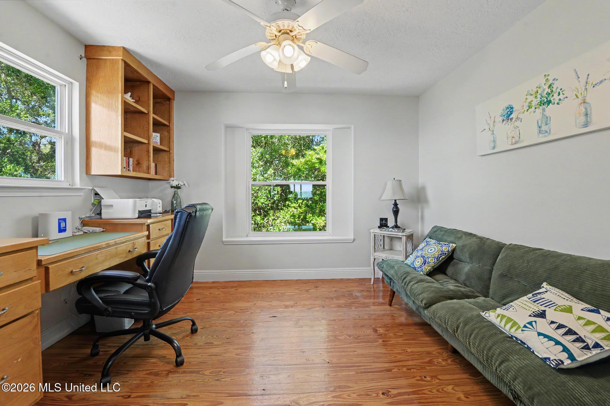 8217 Belle Fontaine Drive Property Photo 10