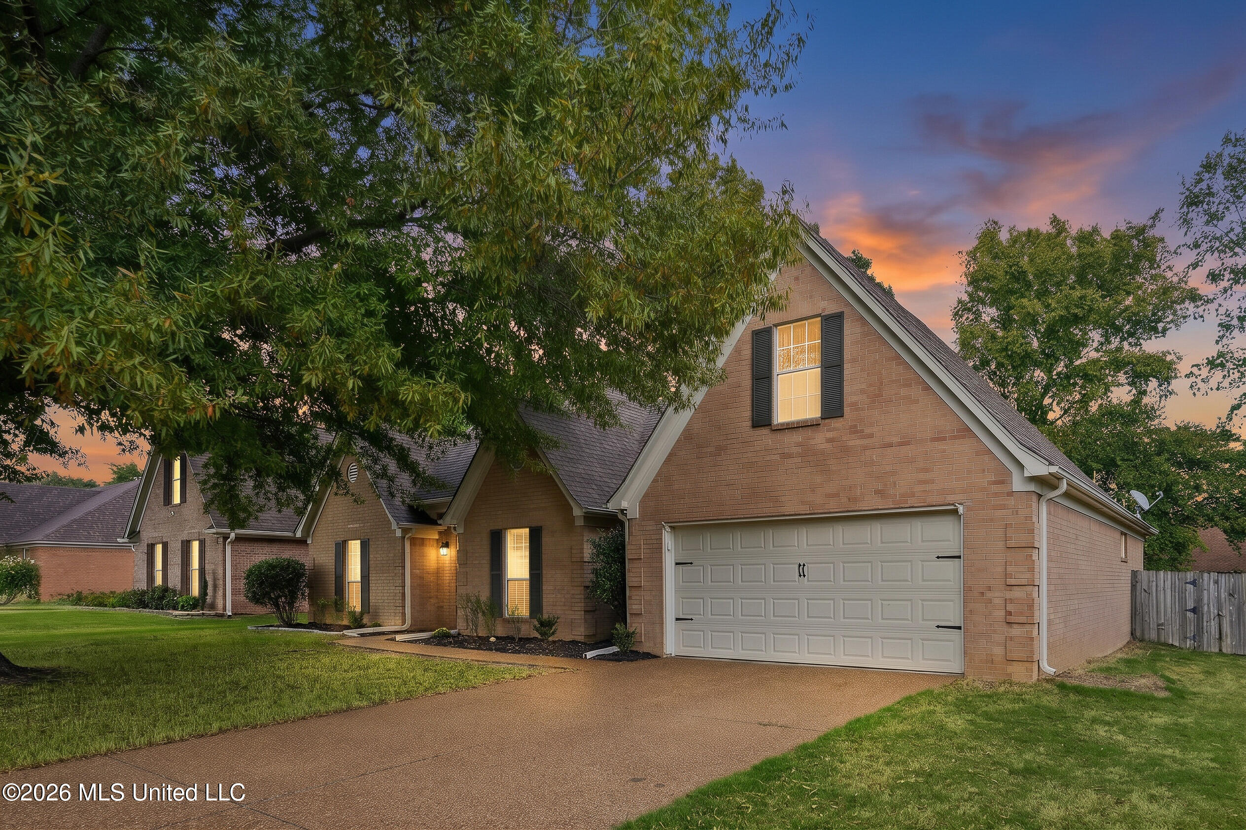 9102 Travis Drive Property Photo 1