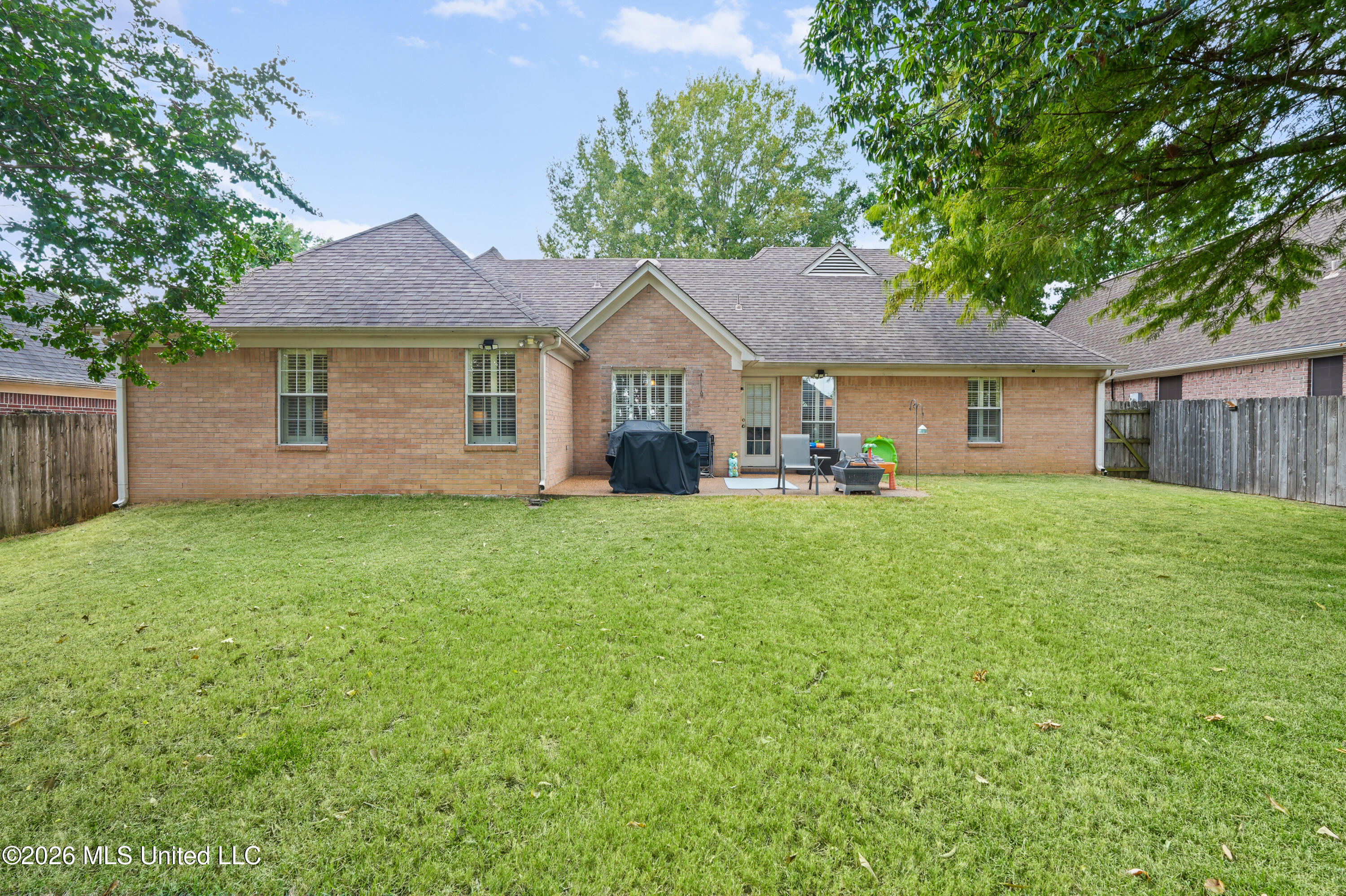 9102 Travis Drive Property Photo 20