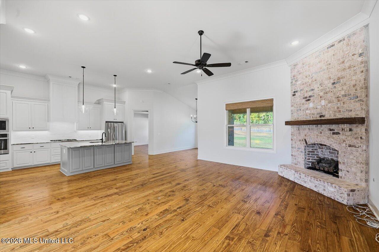 112 Richburg Court Property Photo 3