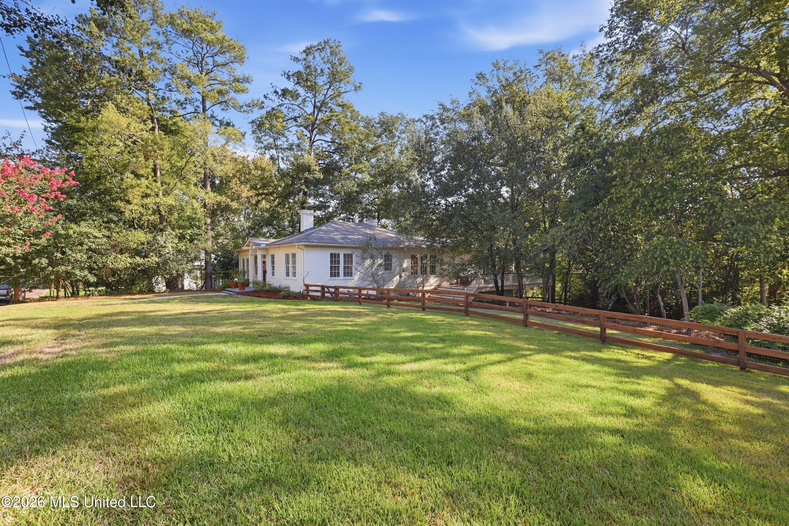 1320 Saint Ann Street Property Photo 19