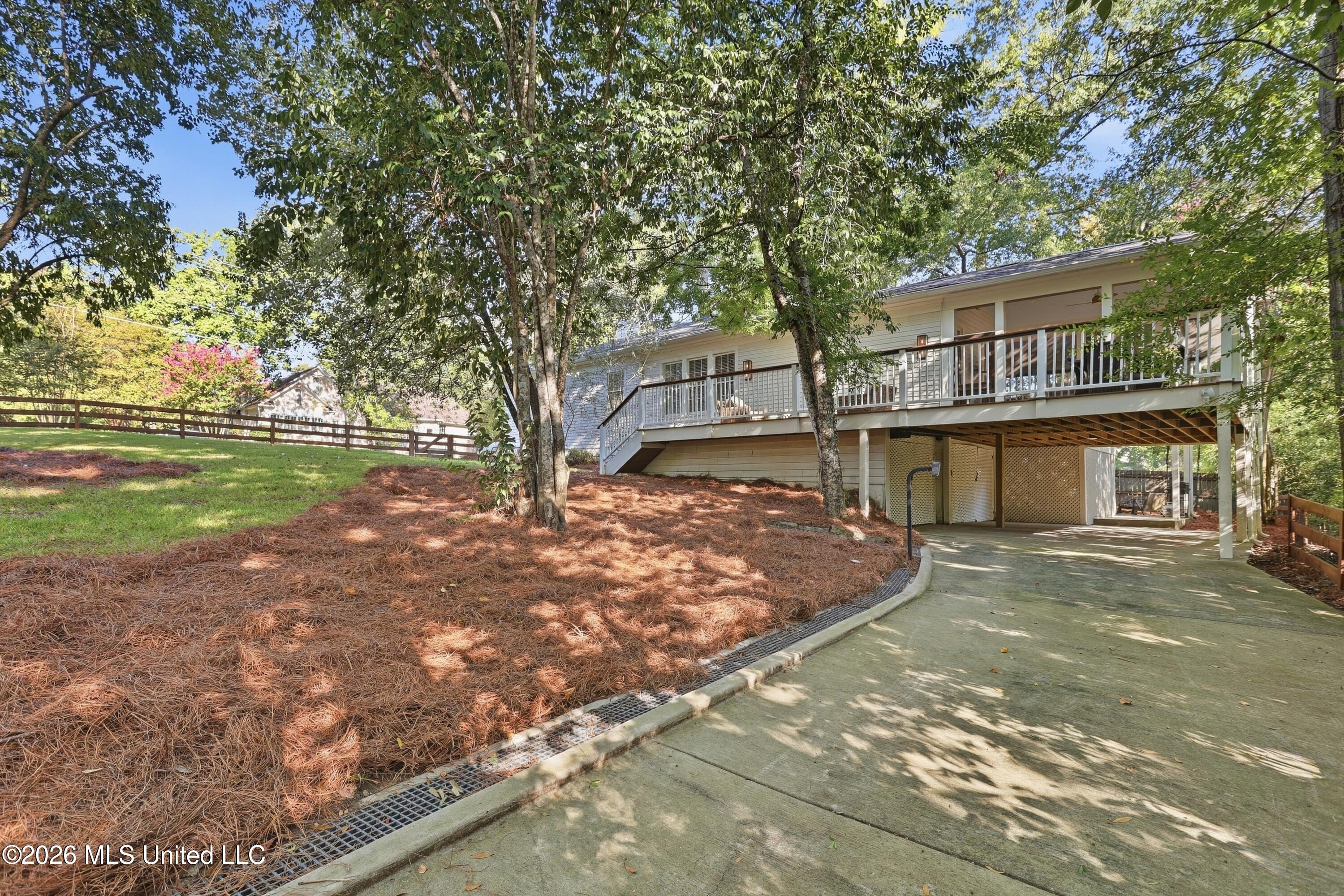 1320 Saint Ann Street Property Photo 41