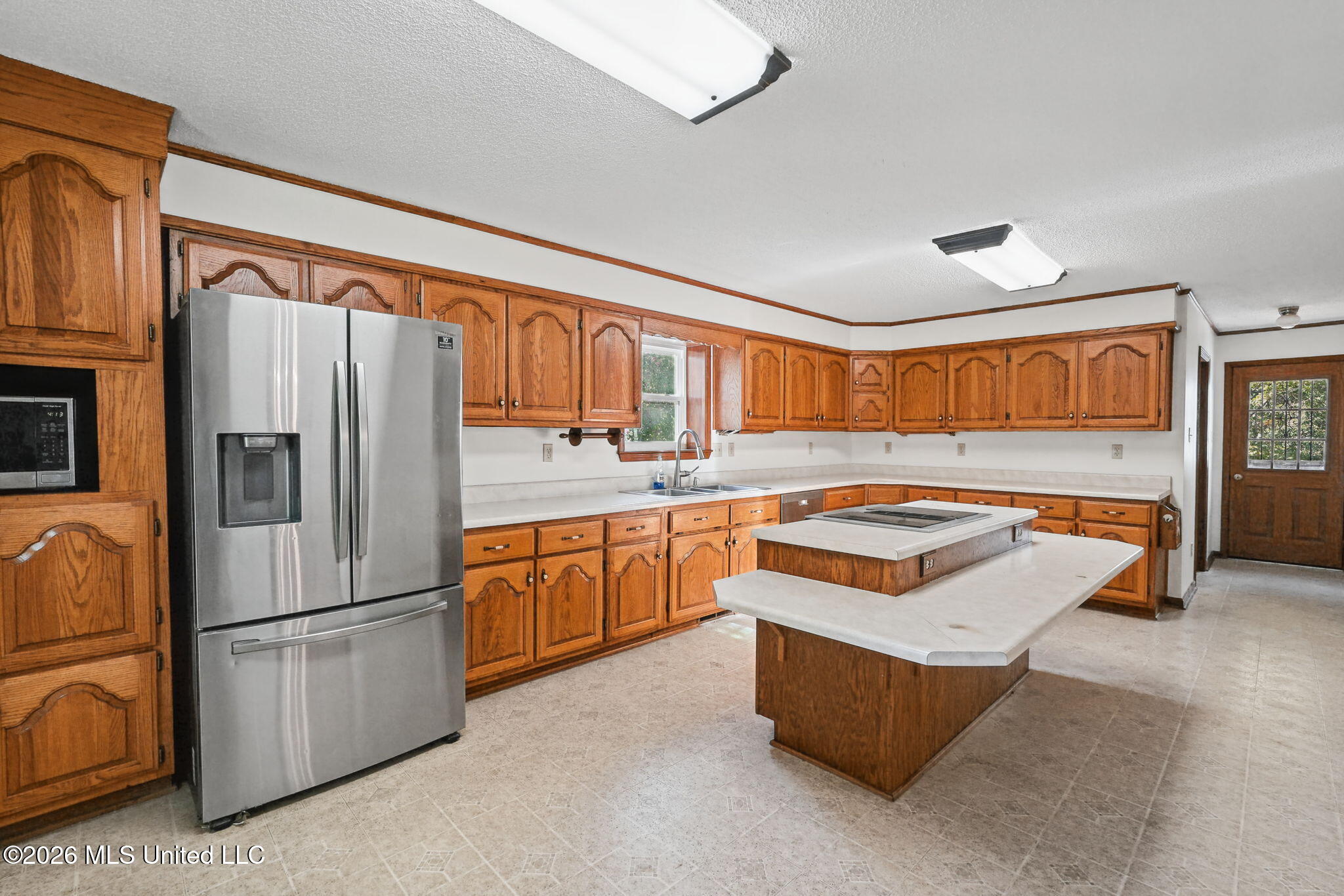 8825 Cypress Cove Property Photo 5