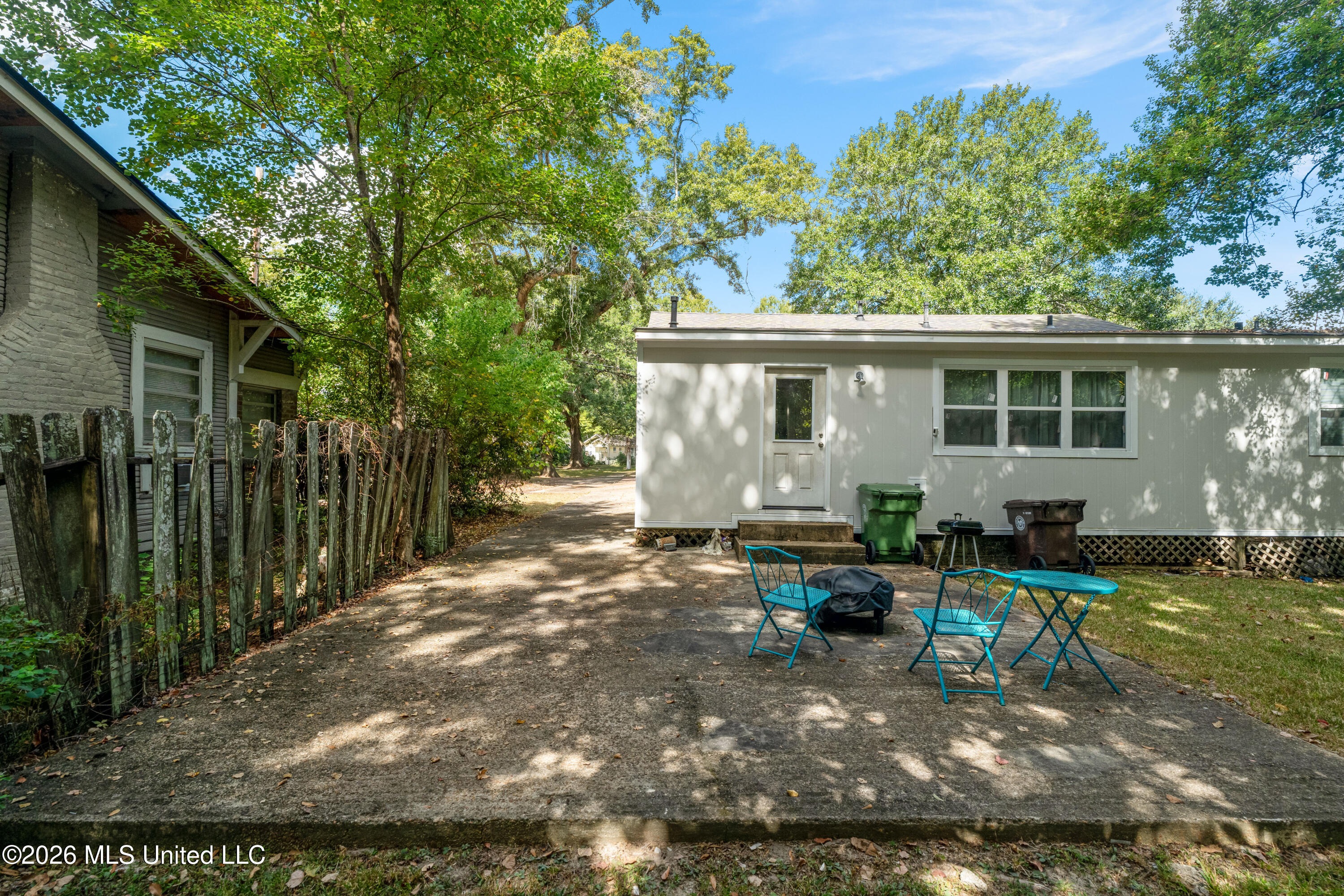 610 Mamie Street Property Photo 16