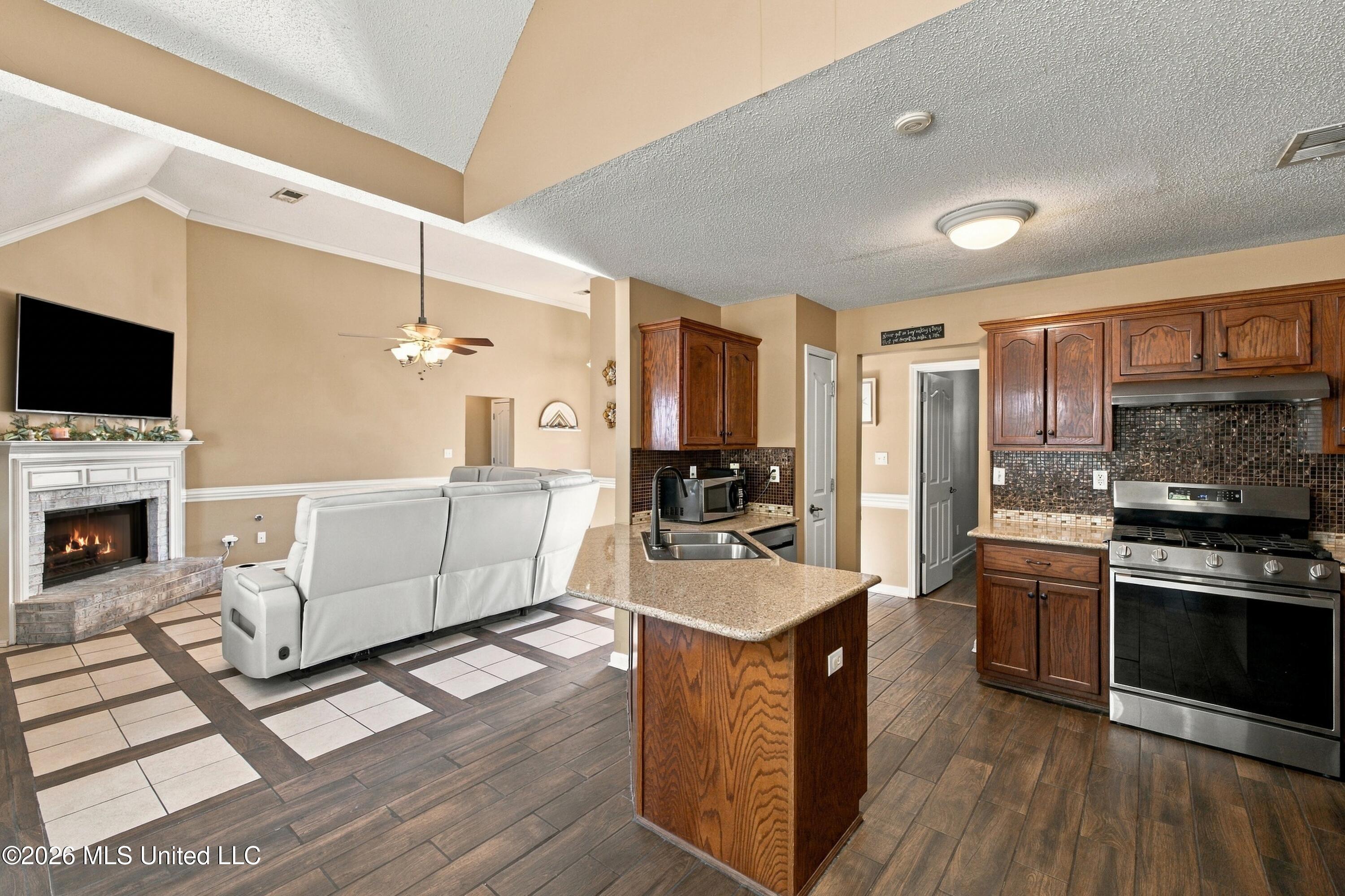 2580 Rasco Road Property Photo 12