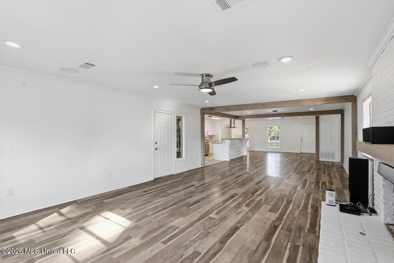 1302 Sunset Drive Property Photo 16