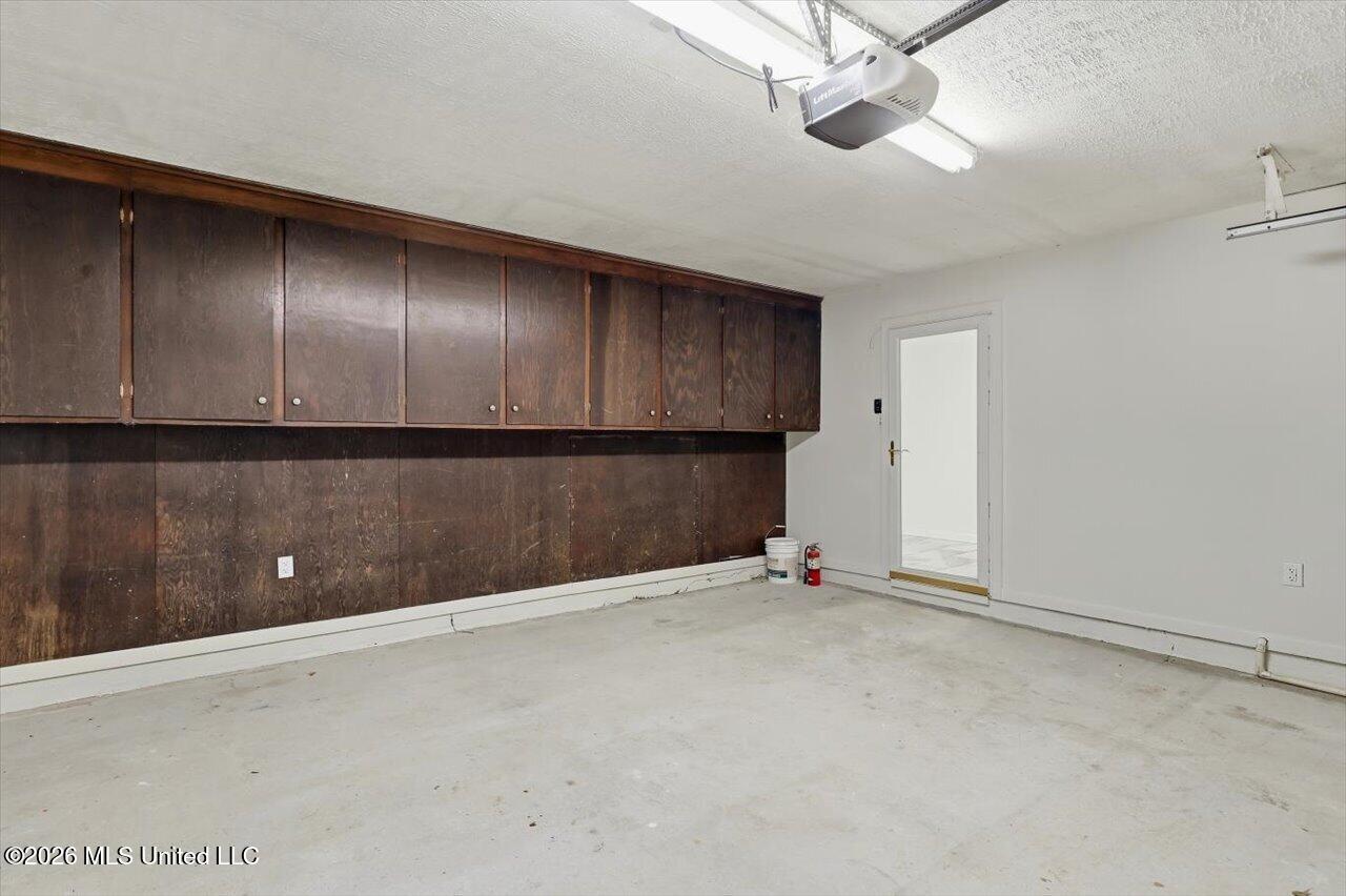 1302 Sunset Drive Property Photo 32