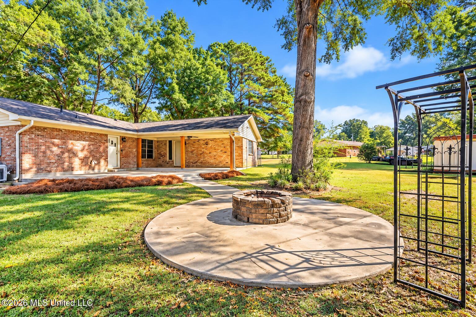 1302 Sunset Drive Property Photo 36