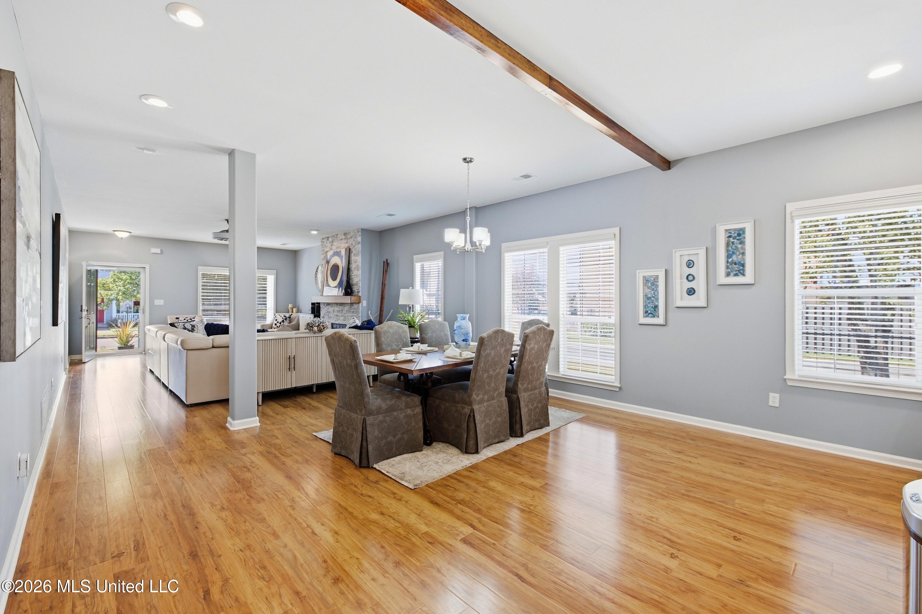 4814 Stone Cross Drive Property Photo 8