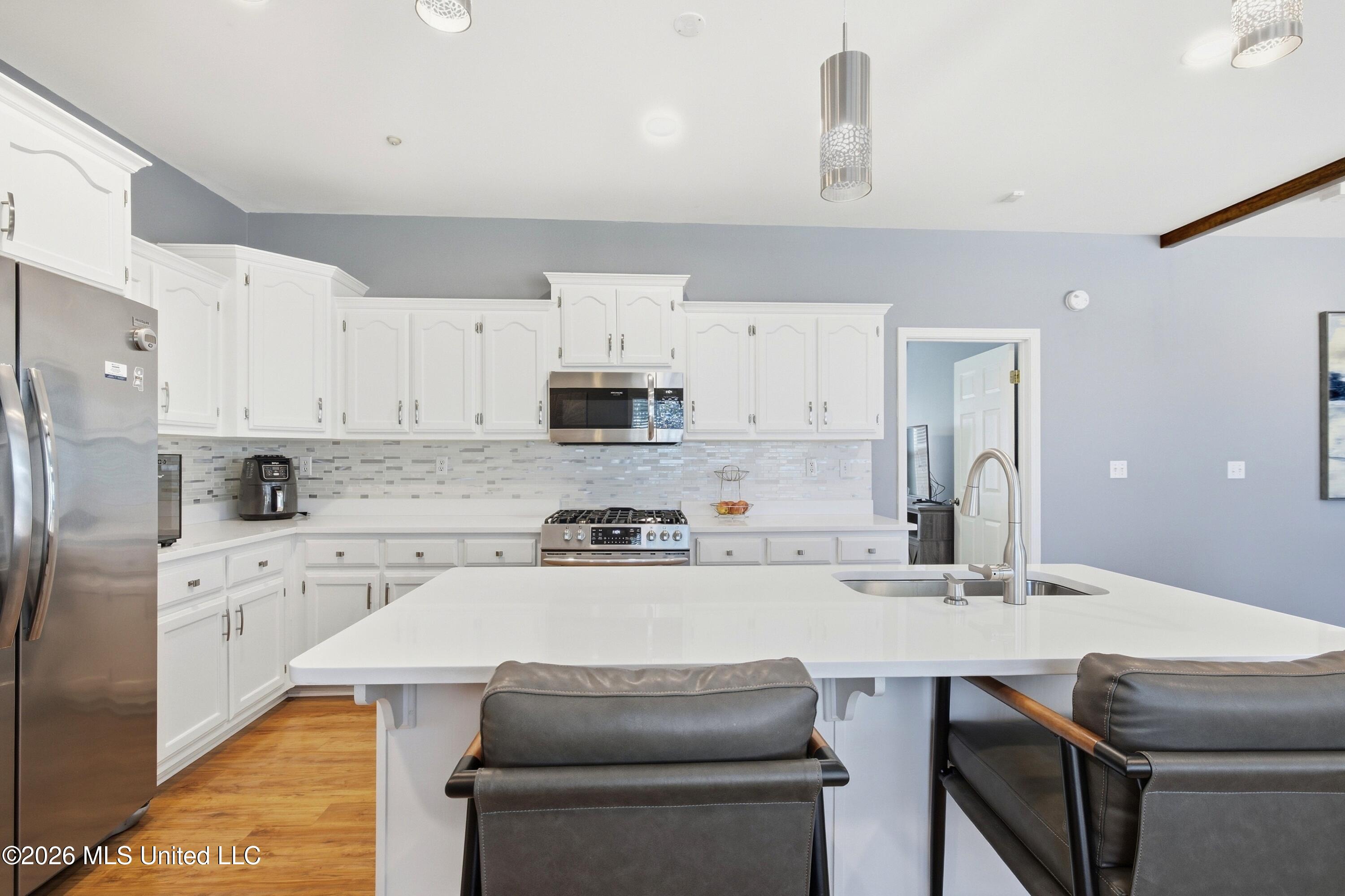 4814 Stone Cross Drive Property Photo 10