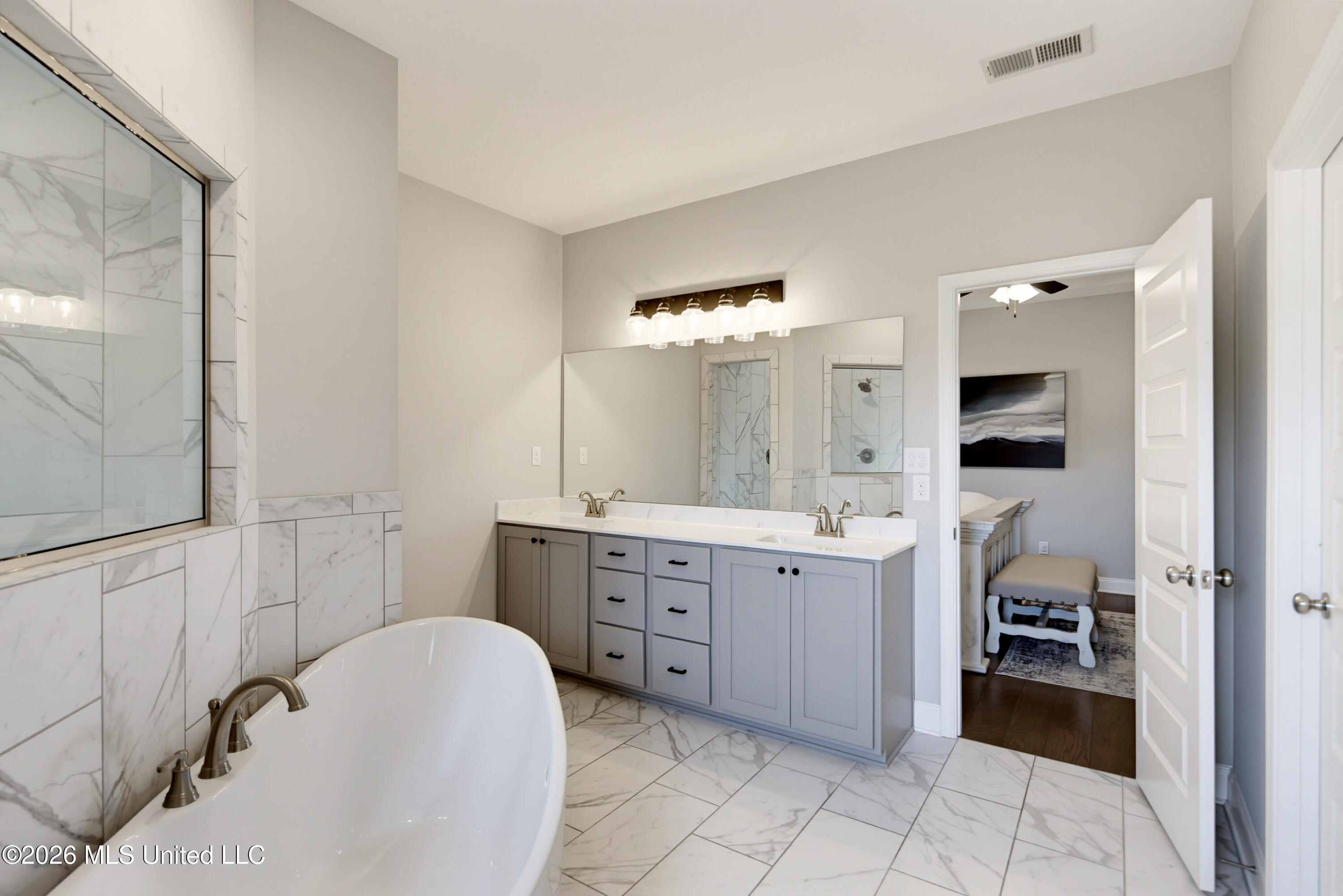 1060 Pettigrew Drive Property Photo 23
