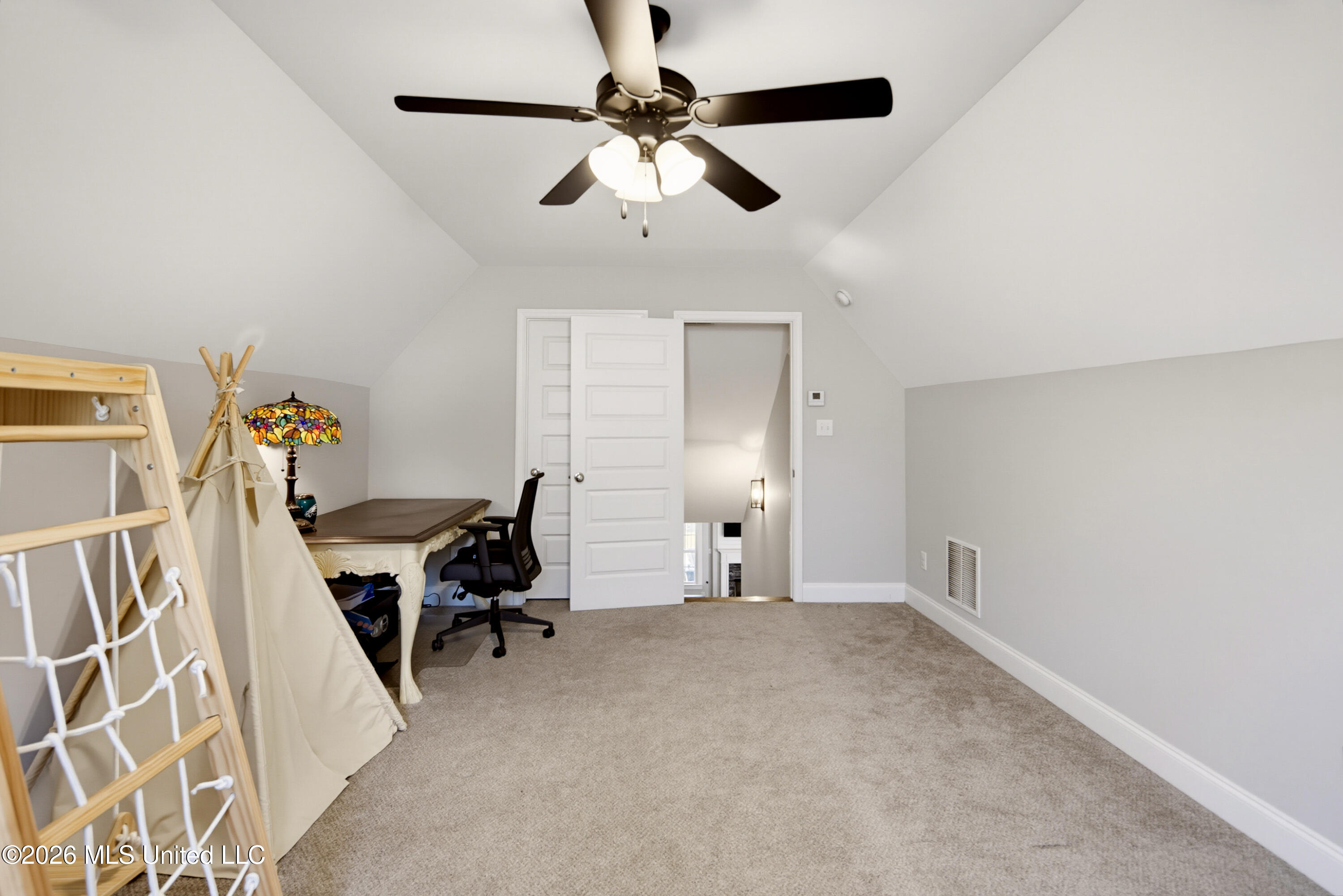 1060 Pettigrew Drive Property Photo 36