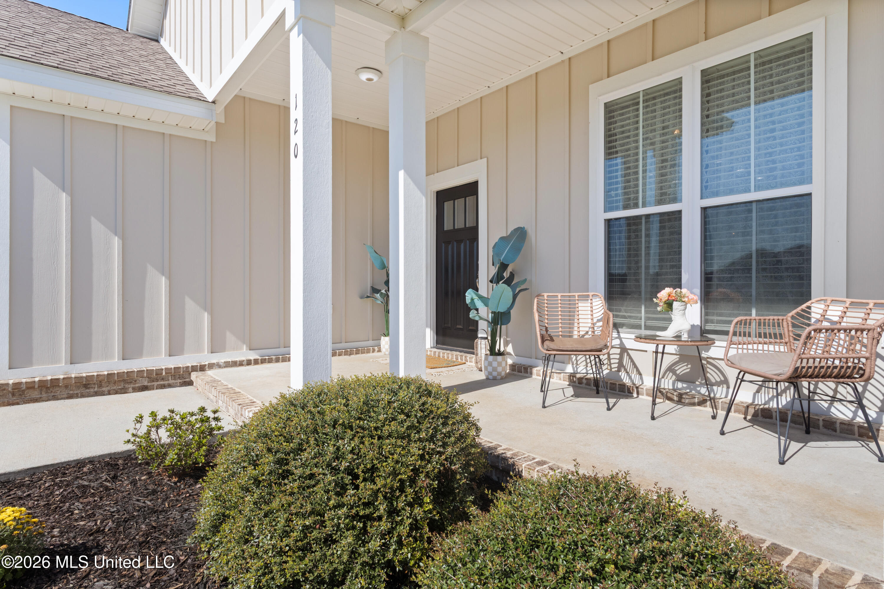 120 Magnolia Farms Drive Property Photo 7