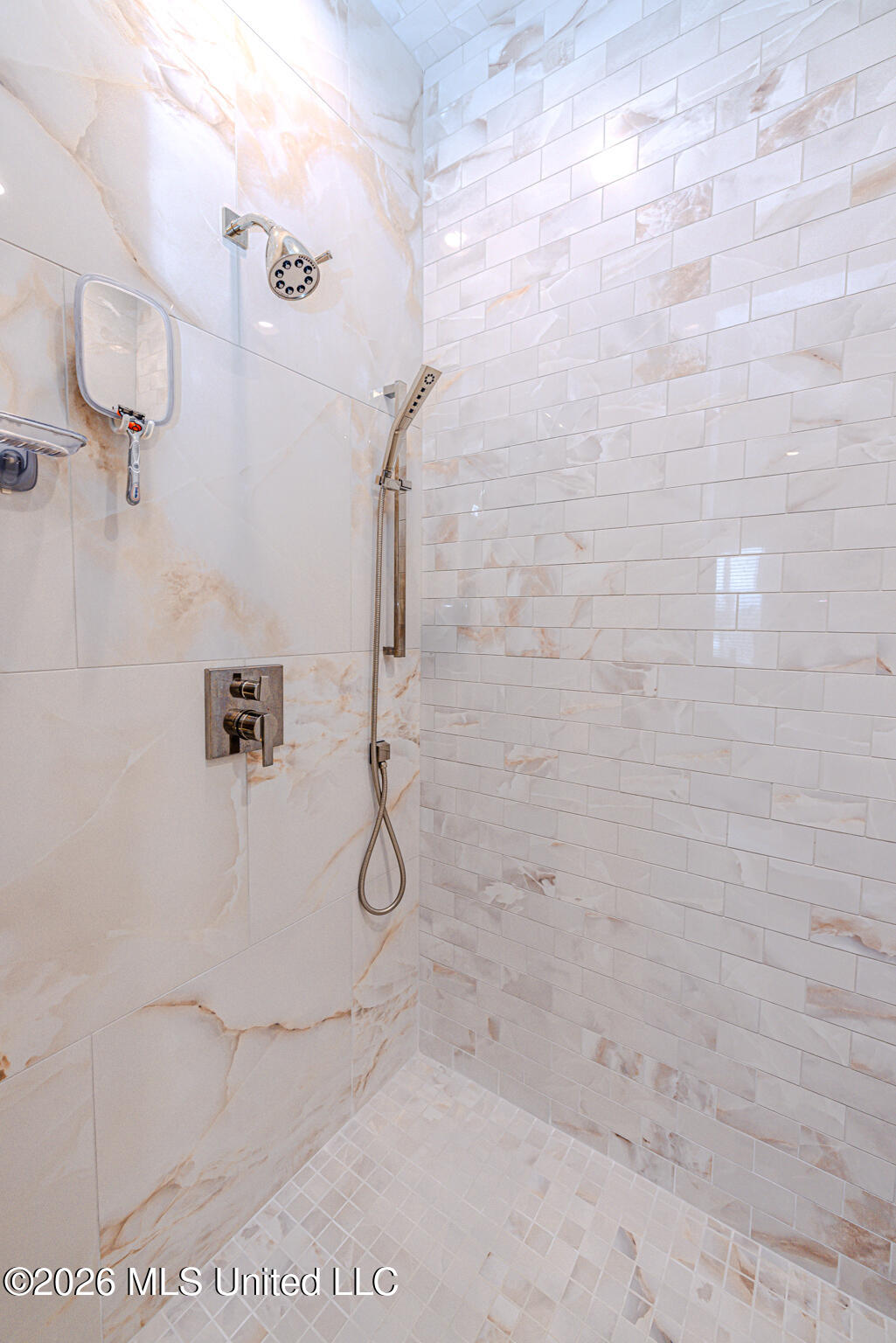 107 Bishop Point Property Photo 69