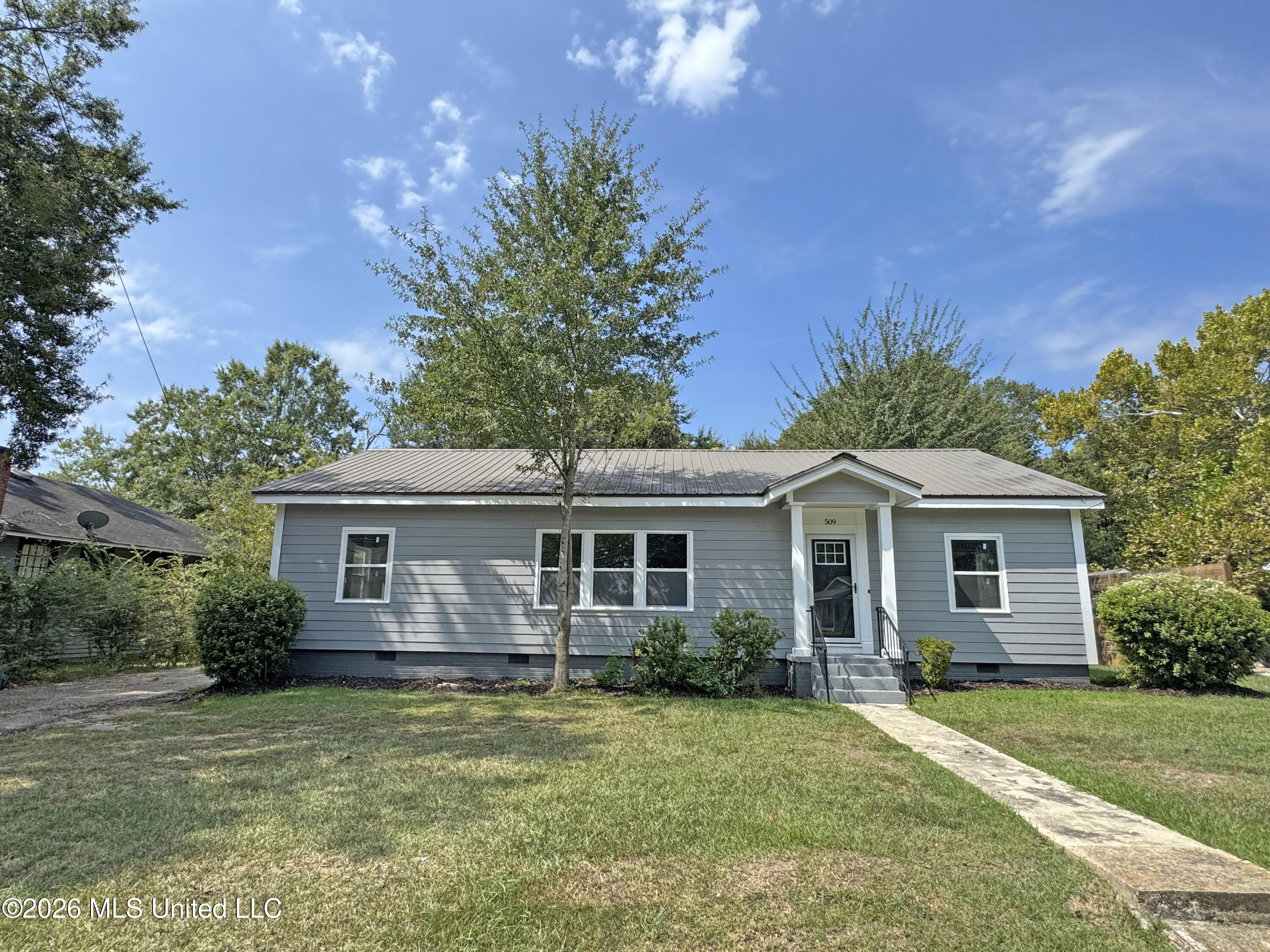 509 N Jackson Street Property Photo 1